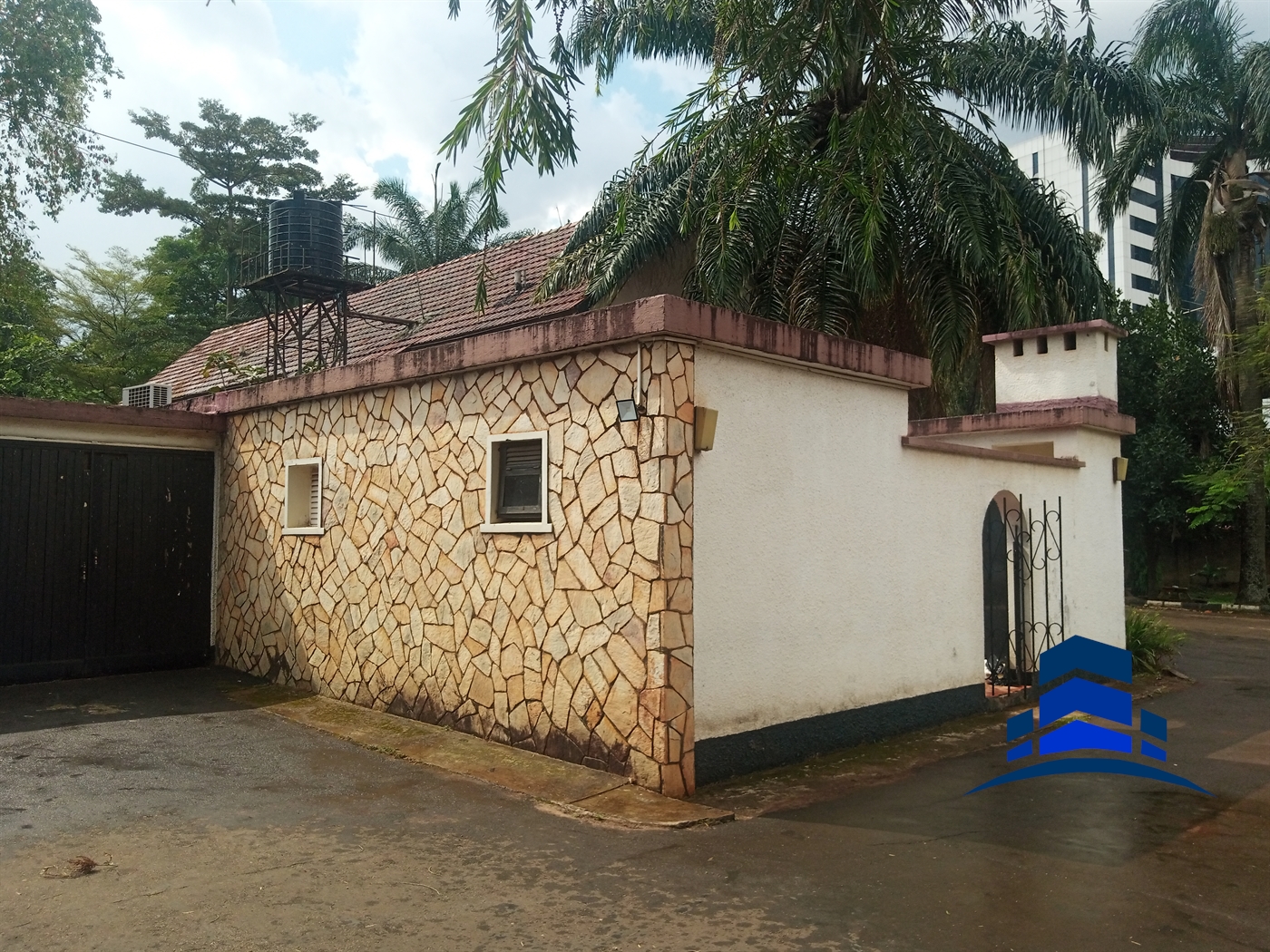 Storeyed house for sale in Kololo Kampala