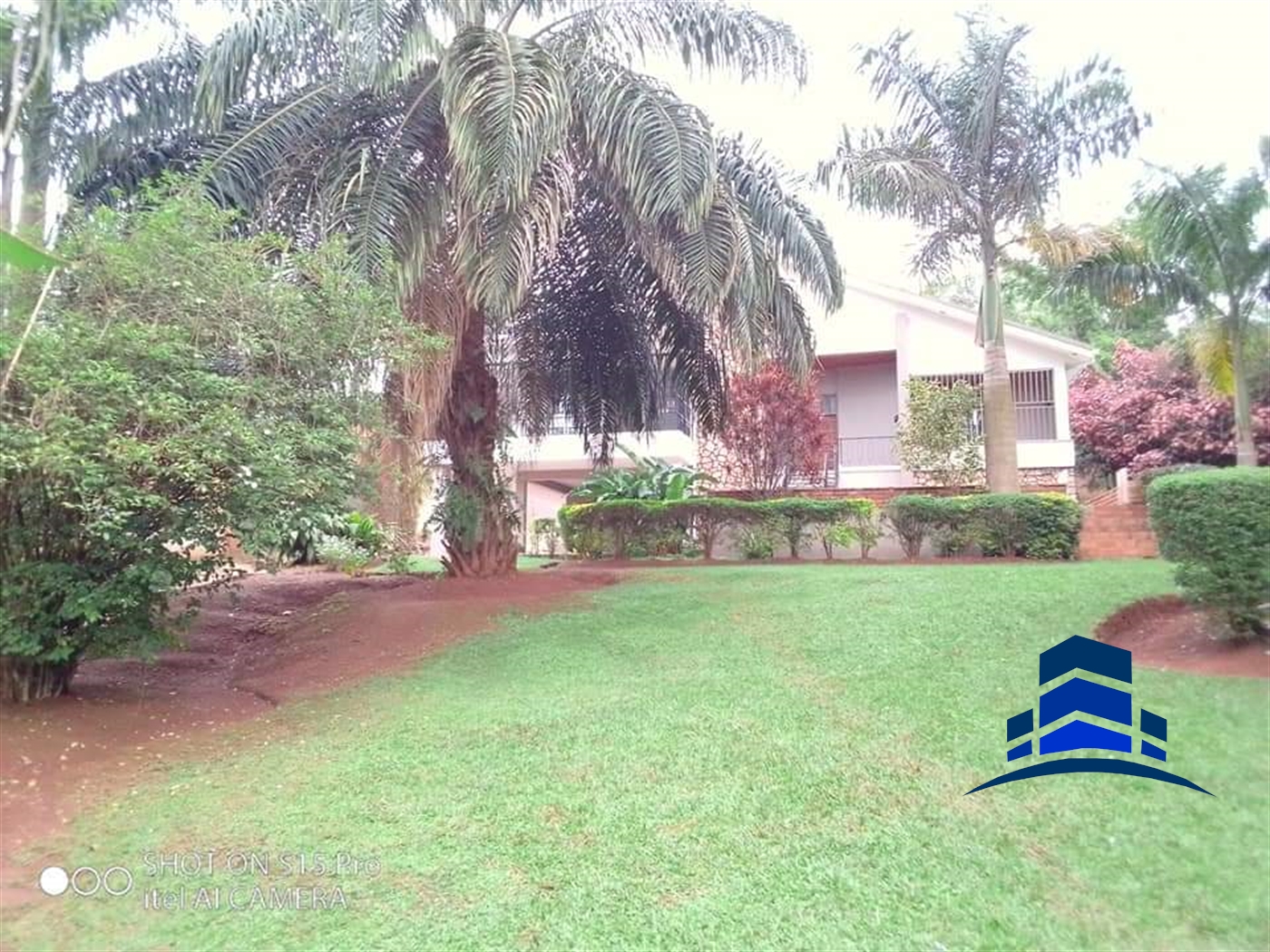 Bungalow for rent in Mbuya Kampala