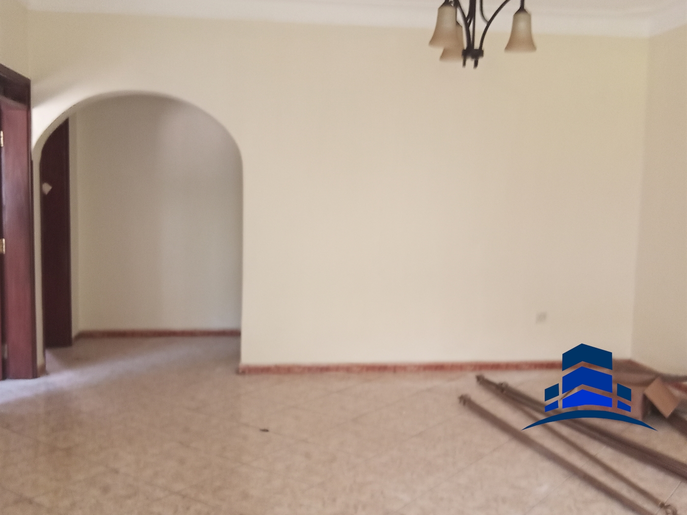 Bungalow for rent in Bukoto Kampala