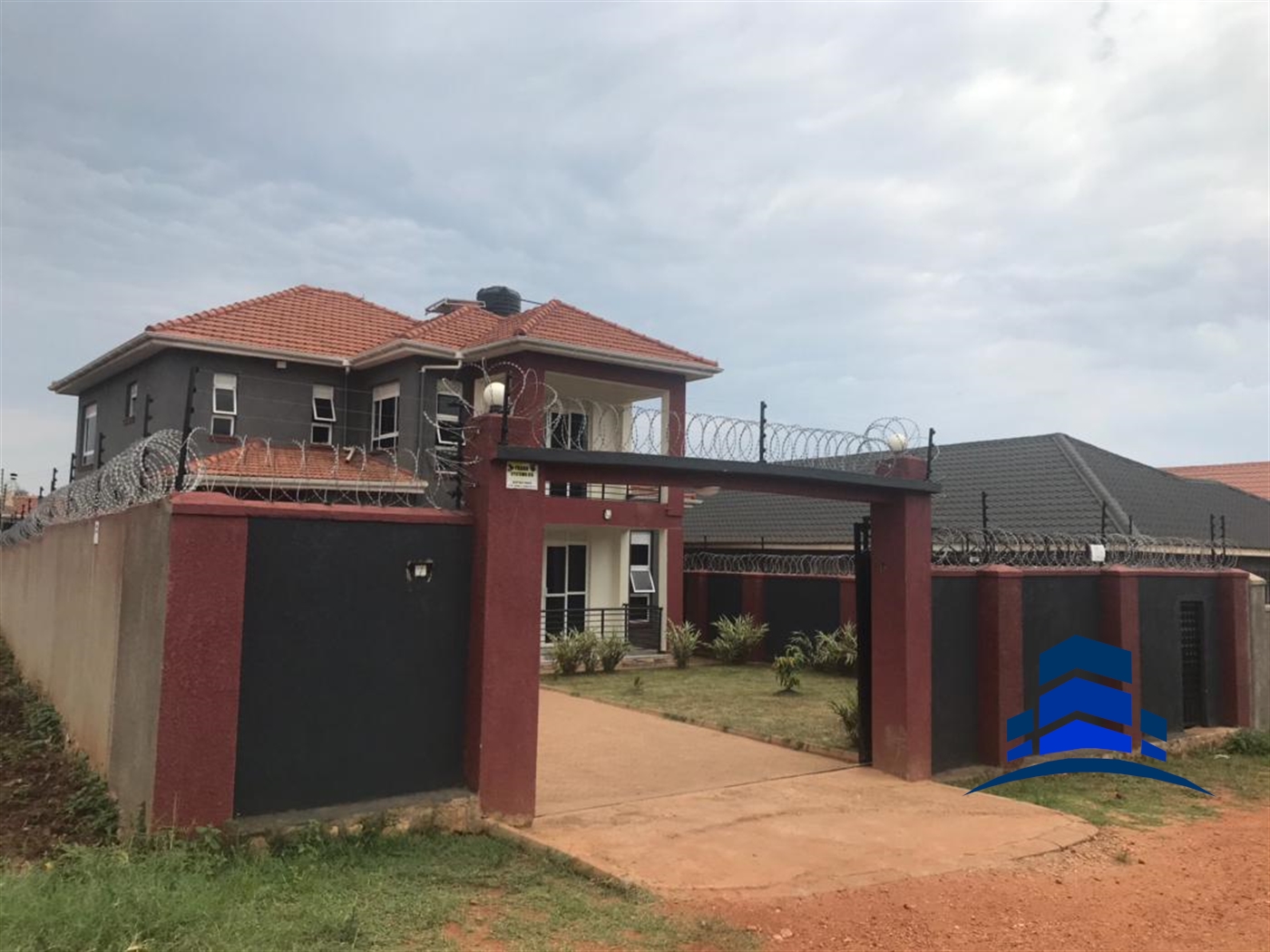 Villa for sale in Kiteezi Wakiso