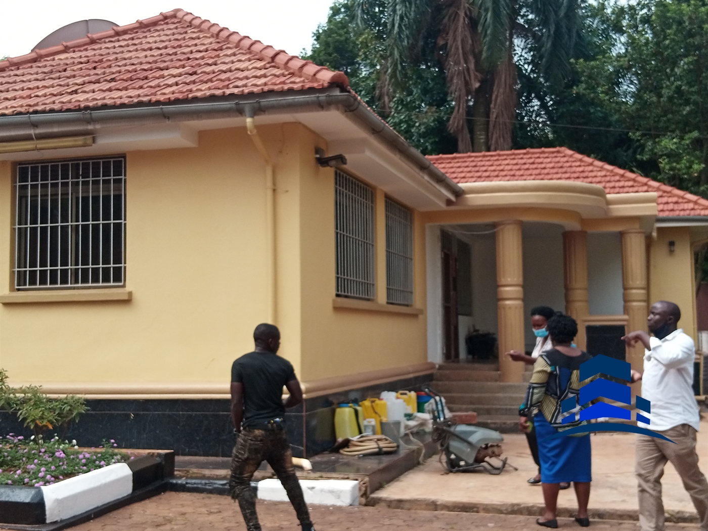 Bungalow for rent in Kololo Kampala