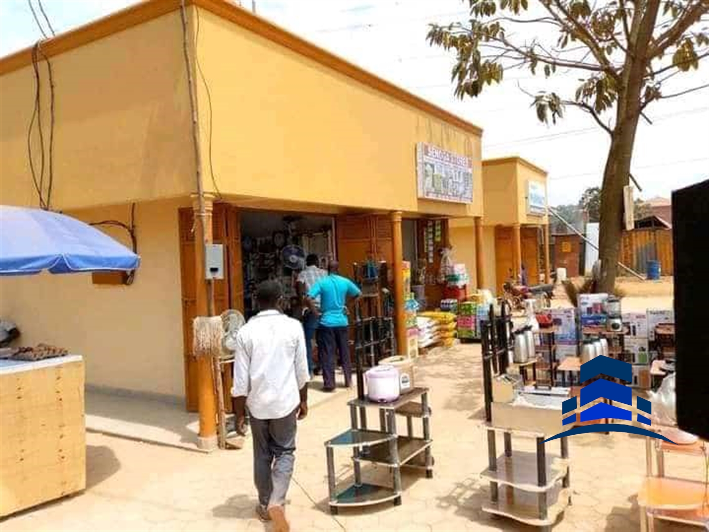 Shop for sale in Mpererwe Wakiso