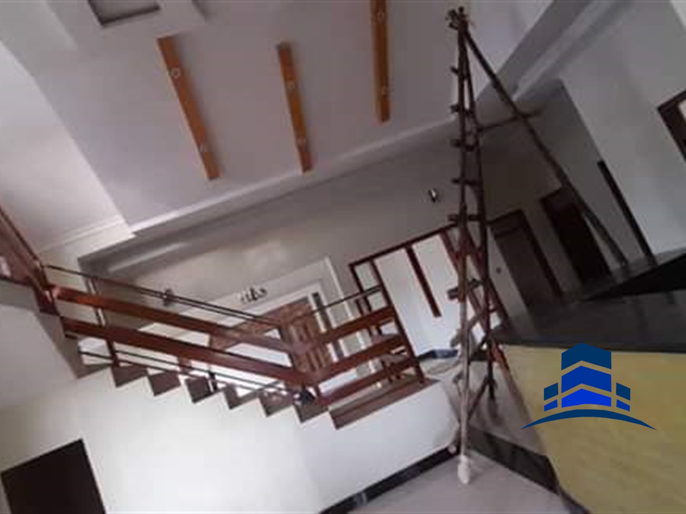 Mansion for sale in Bwebajja Wakiso