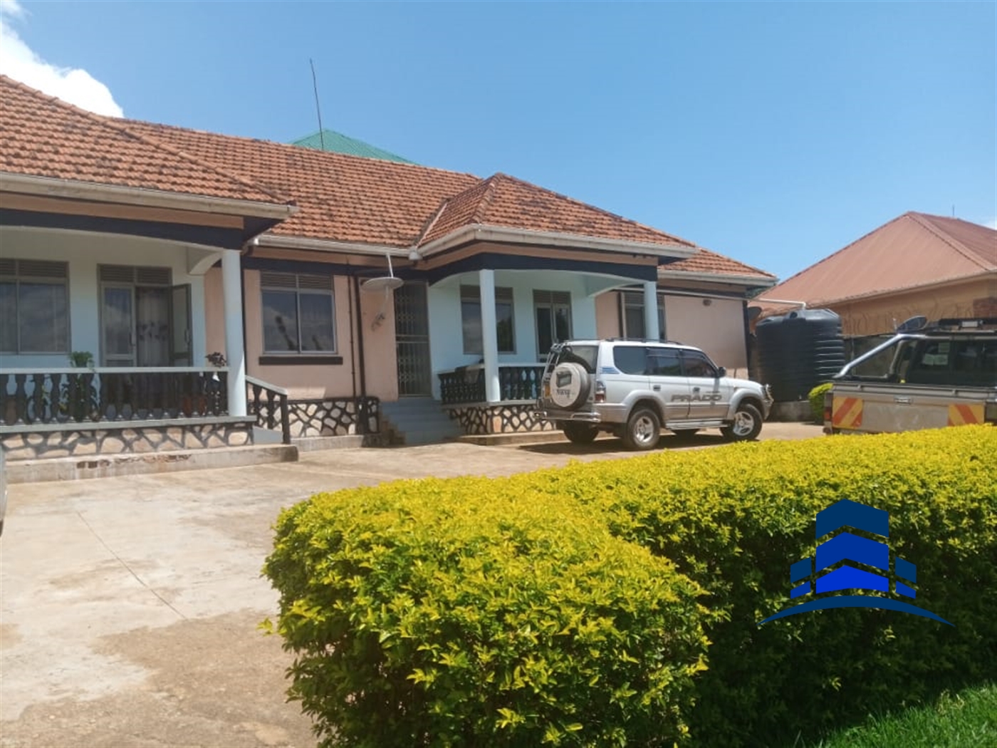 Bungalow for sale in Kitende Wakiso