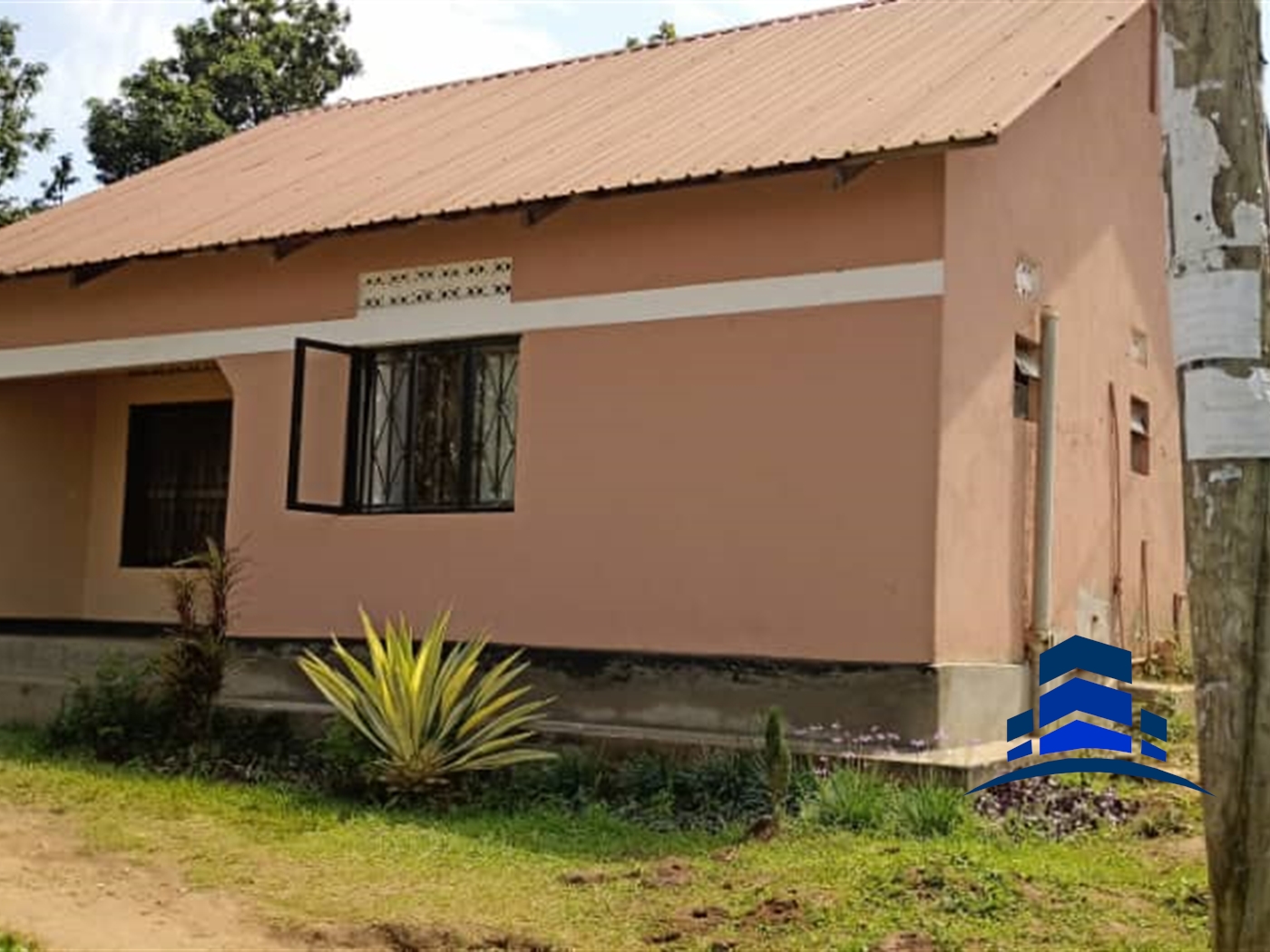 Bungalow for sale in Bukoto Kampala