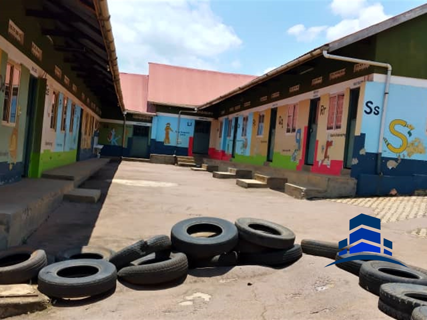 School for sale in Seeta Mukono