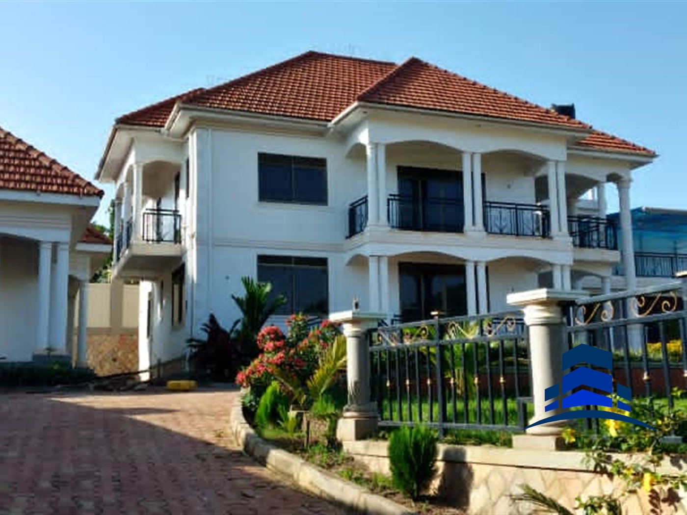 Mansion for sale in Kawuga Mukono