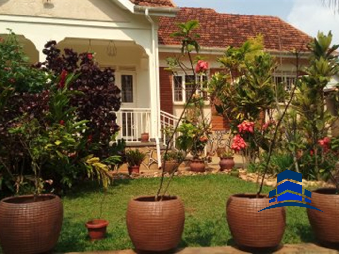 Bungalow for sale in Zana Wakiso