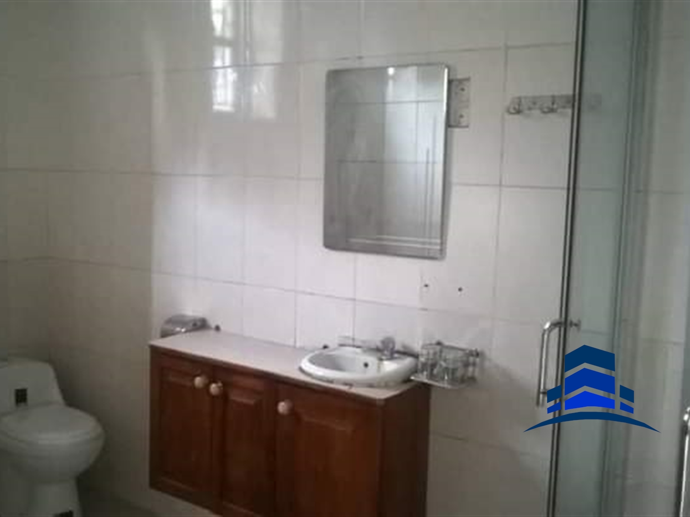 Villa for rent in Munyonyo Kampala