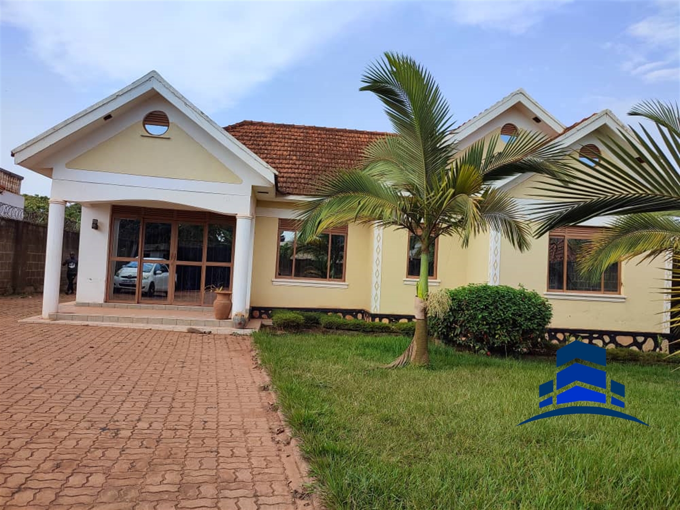 Bungalow for rent in Komamboga Kampala