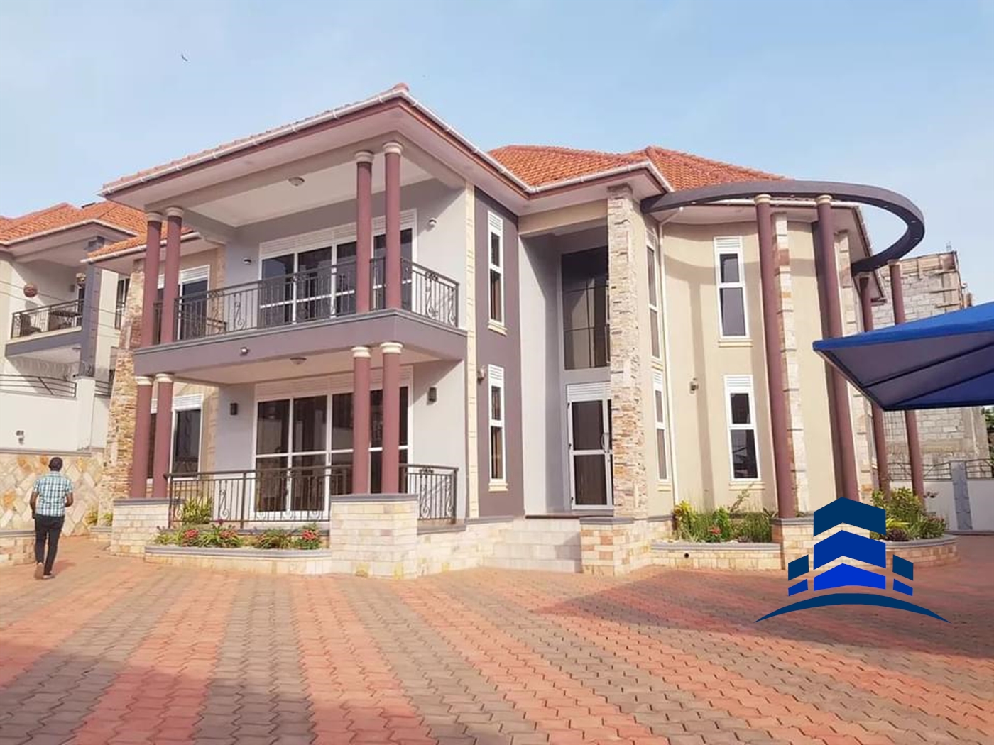 Mansion for sale in Bwebajja Kampala