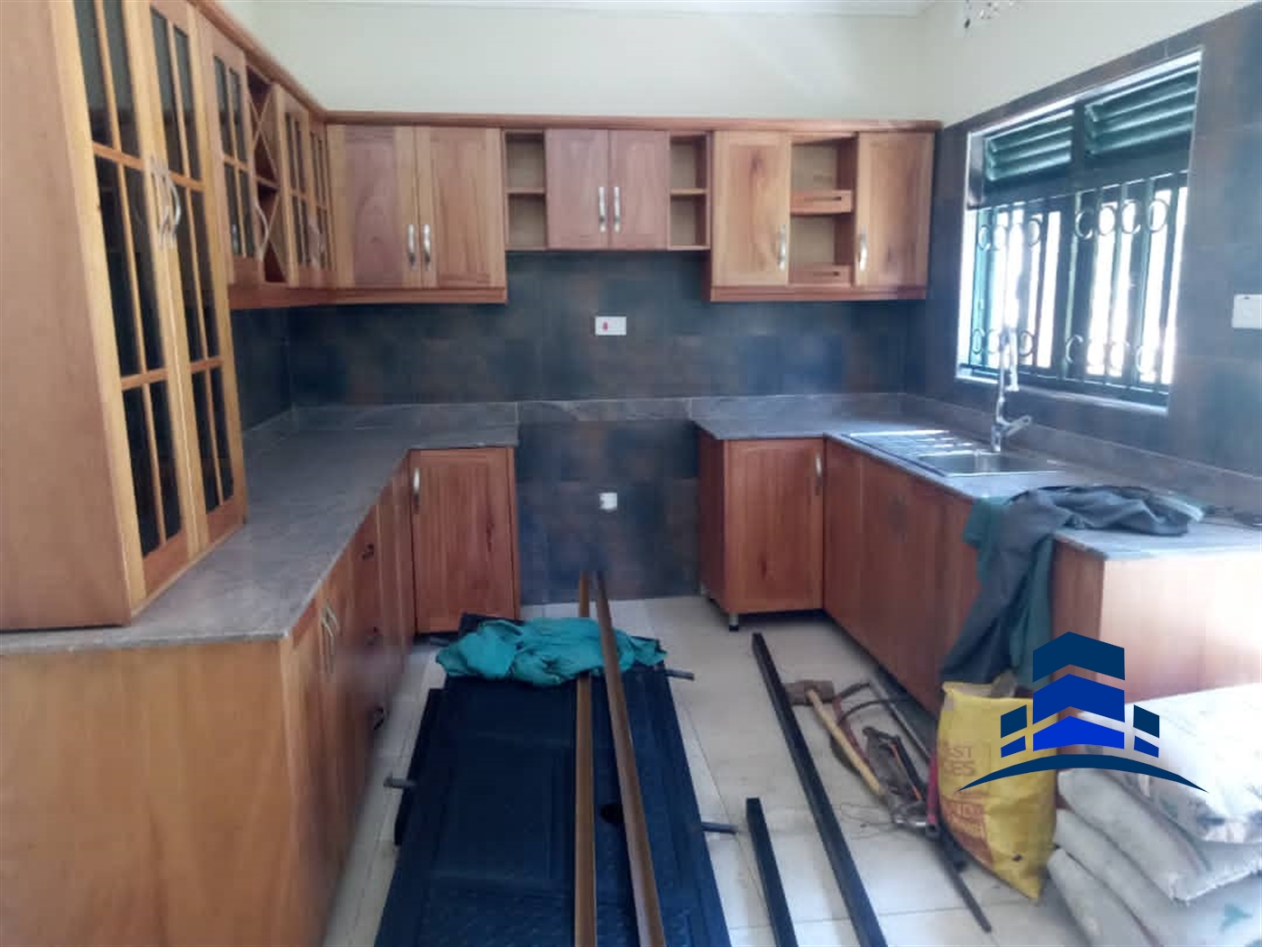 Bungalow for rent in Munyonyo Kampala