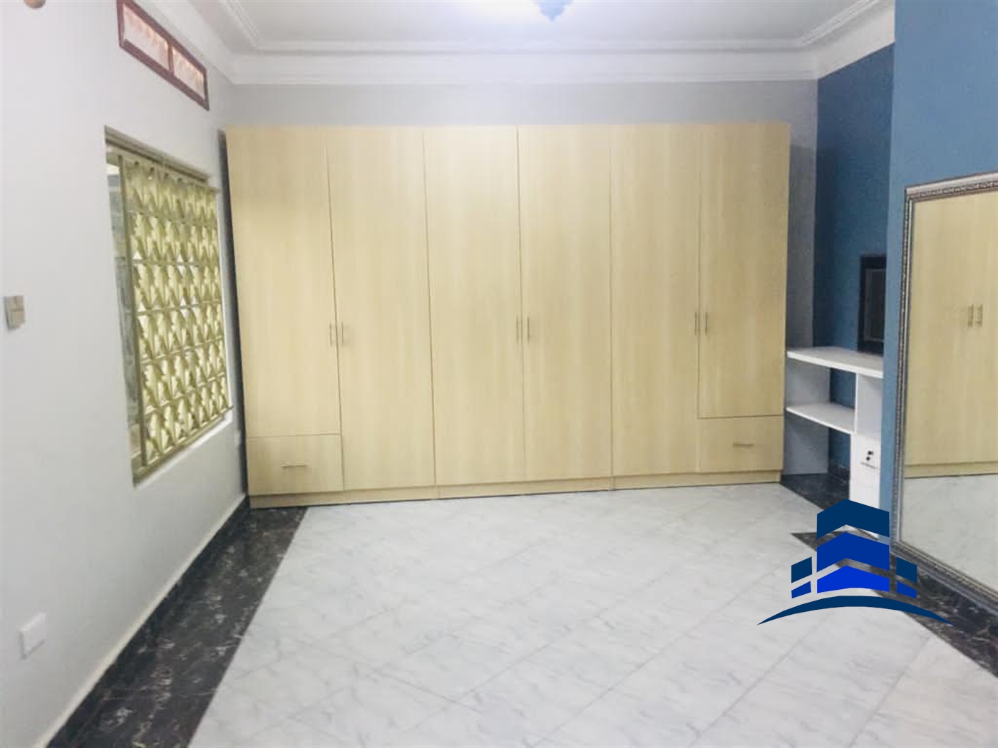 Bungalow for sale in Makindye Kampala