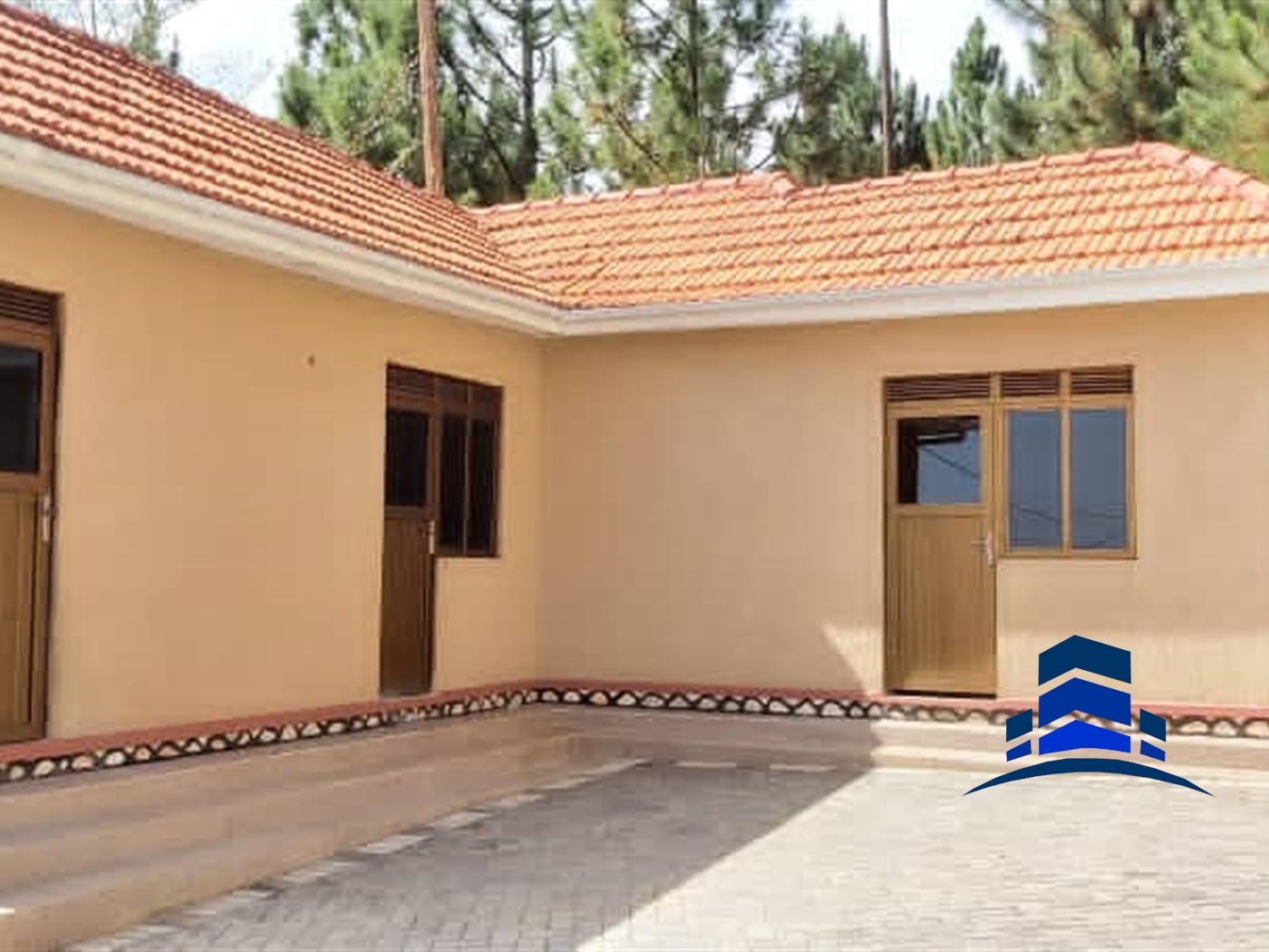 Mansion for sale in Bwebajja Wakiso