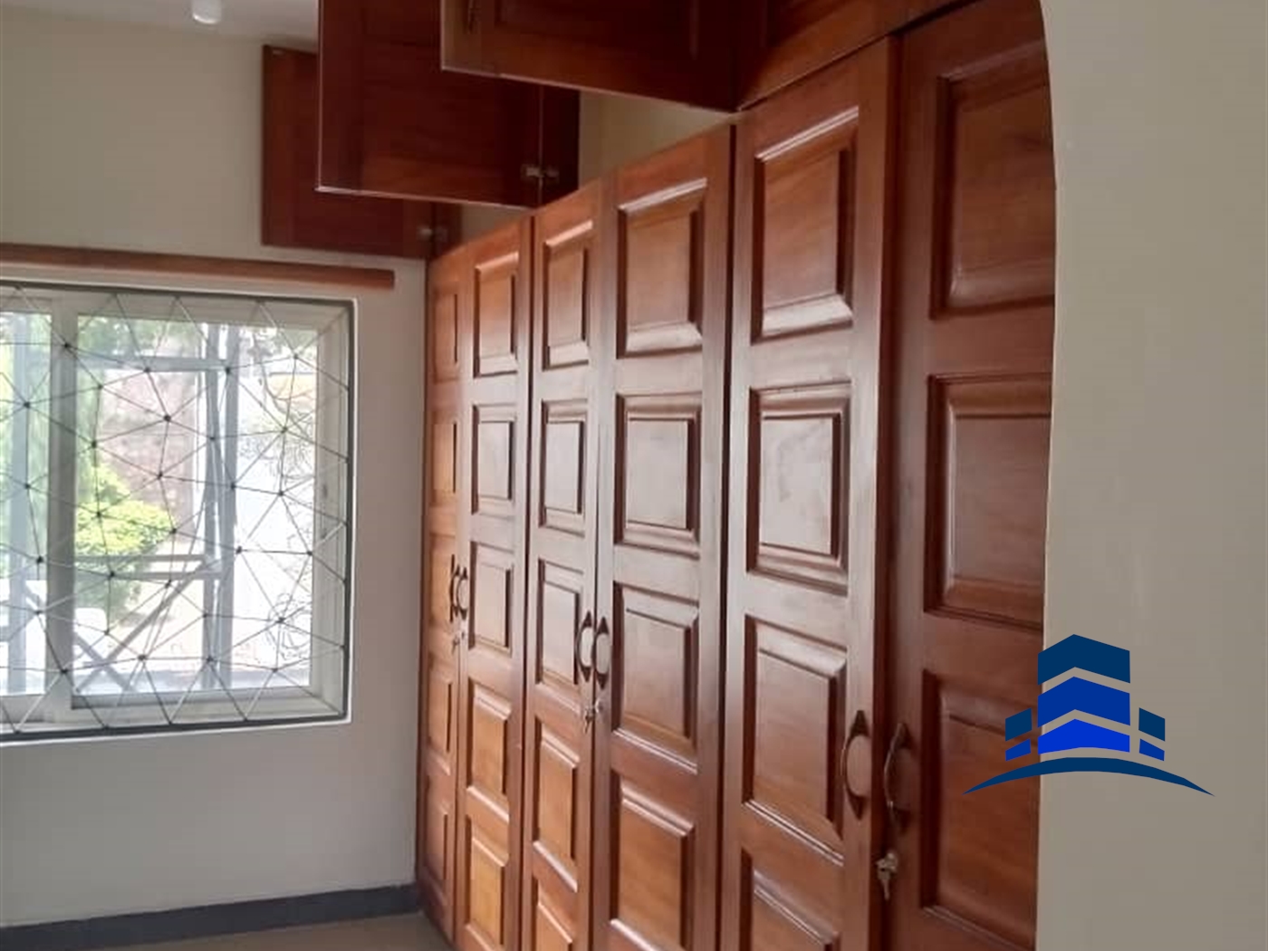 Storeyed house for rent in Kololo Kampala