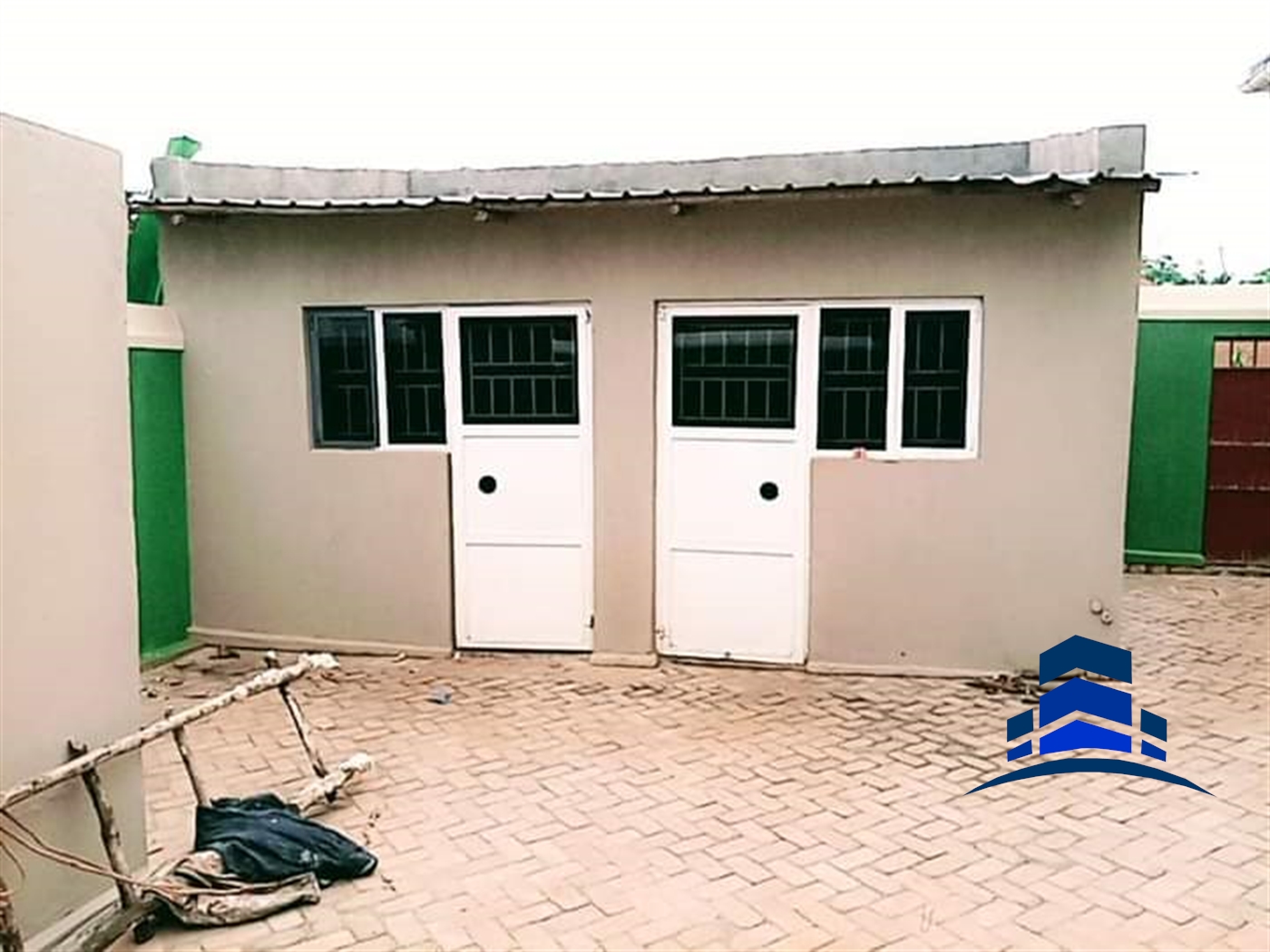 Storeyed house for sale in Kijabijo Wakiso