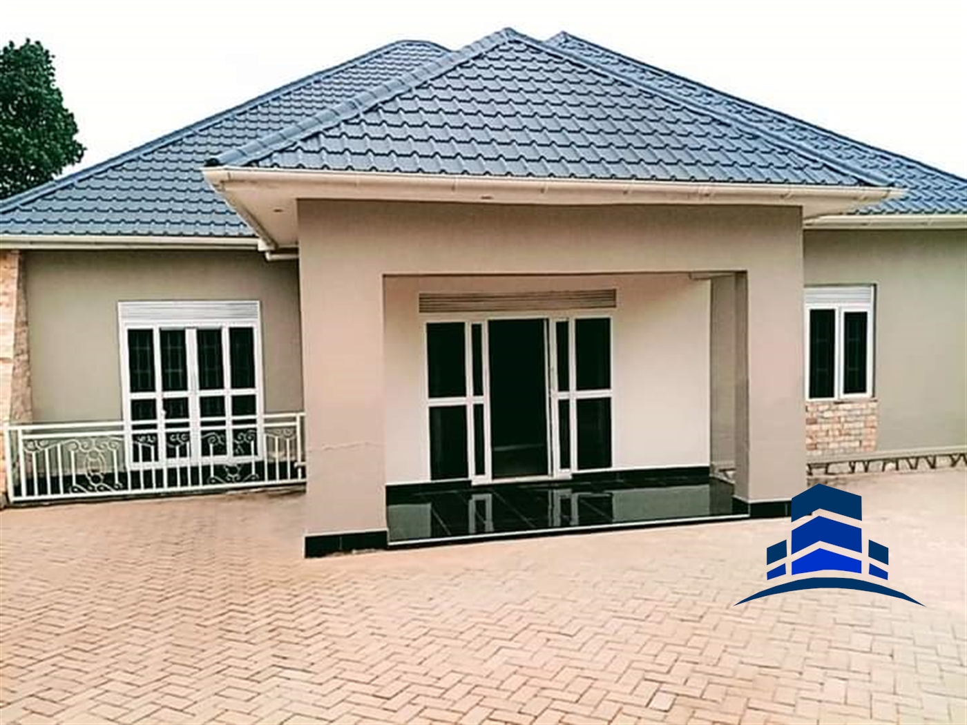 Storeyed house for sale in Kijabijo Wakiso