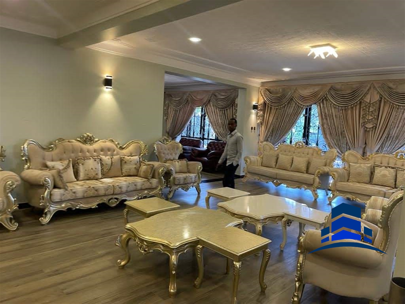 Mansion for sale in Munyonyo Kampala