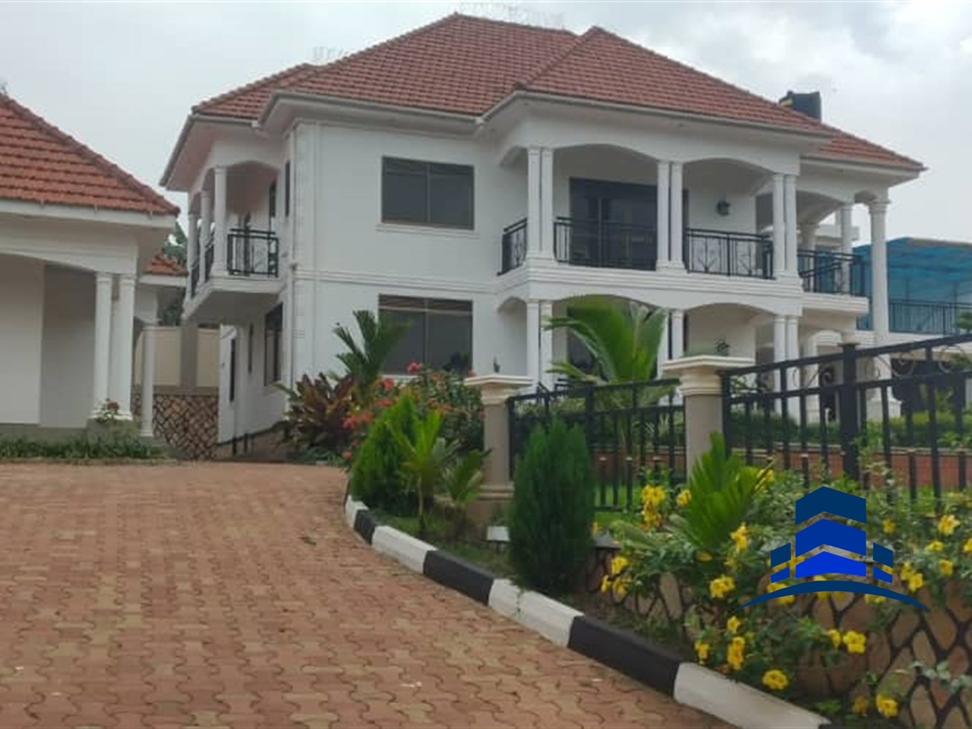 Villa for sale in Kawuga Mukono
