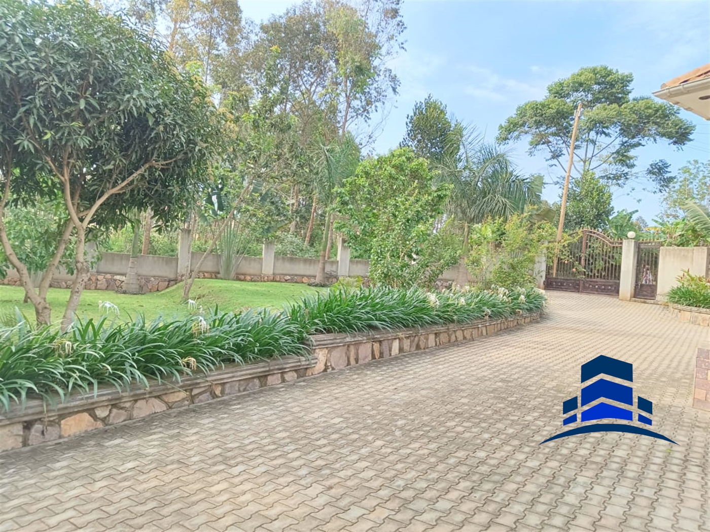 Bungalow for sale in Kyetume Mukono