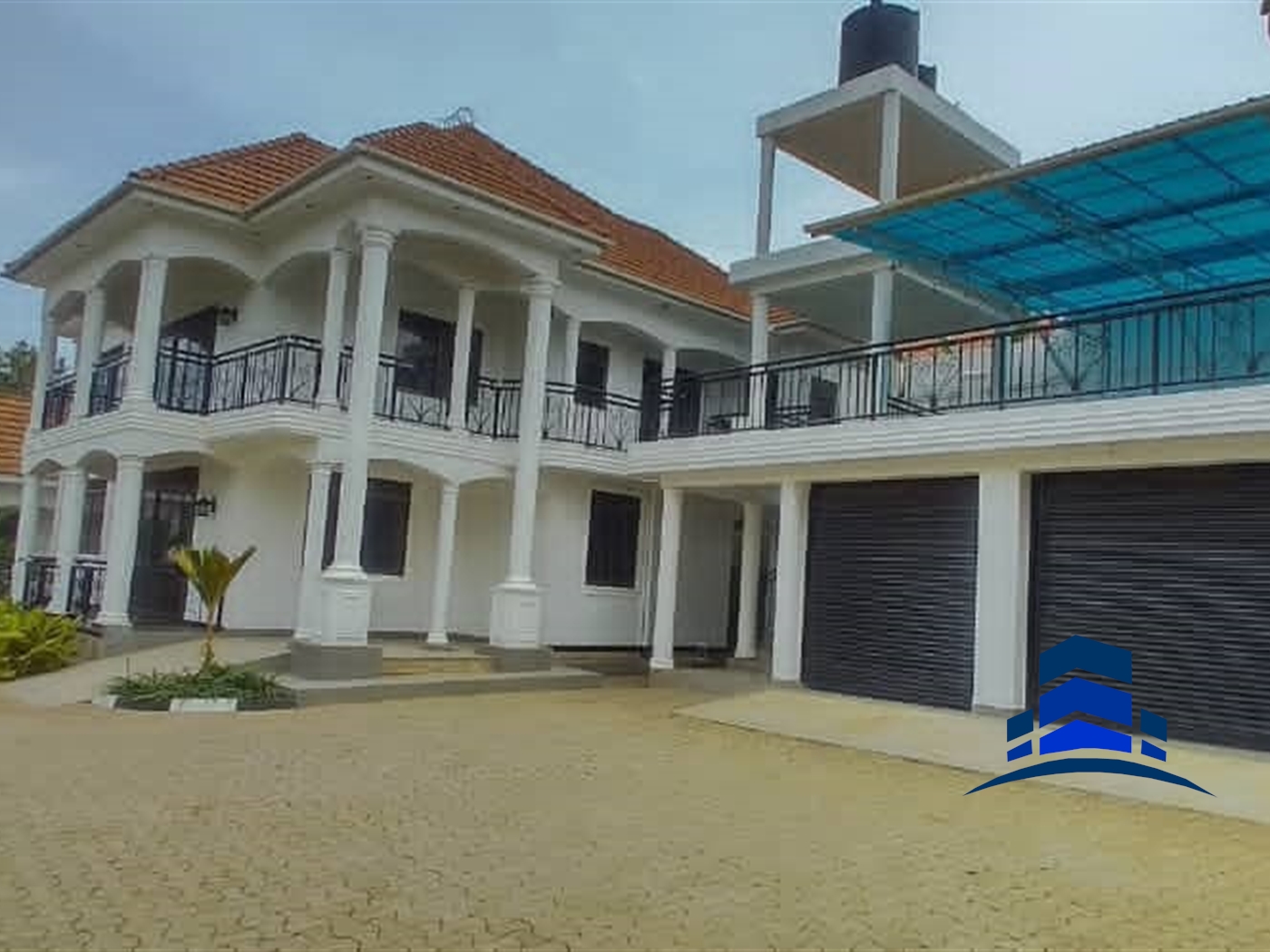 Villa for sale in Nabuti Mukono