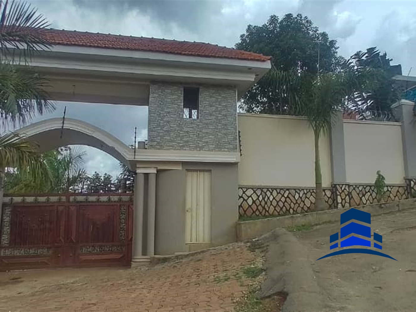 Villa for sale in Kawuga Mukono