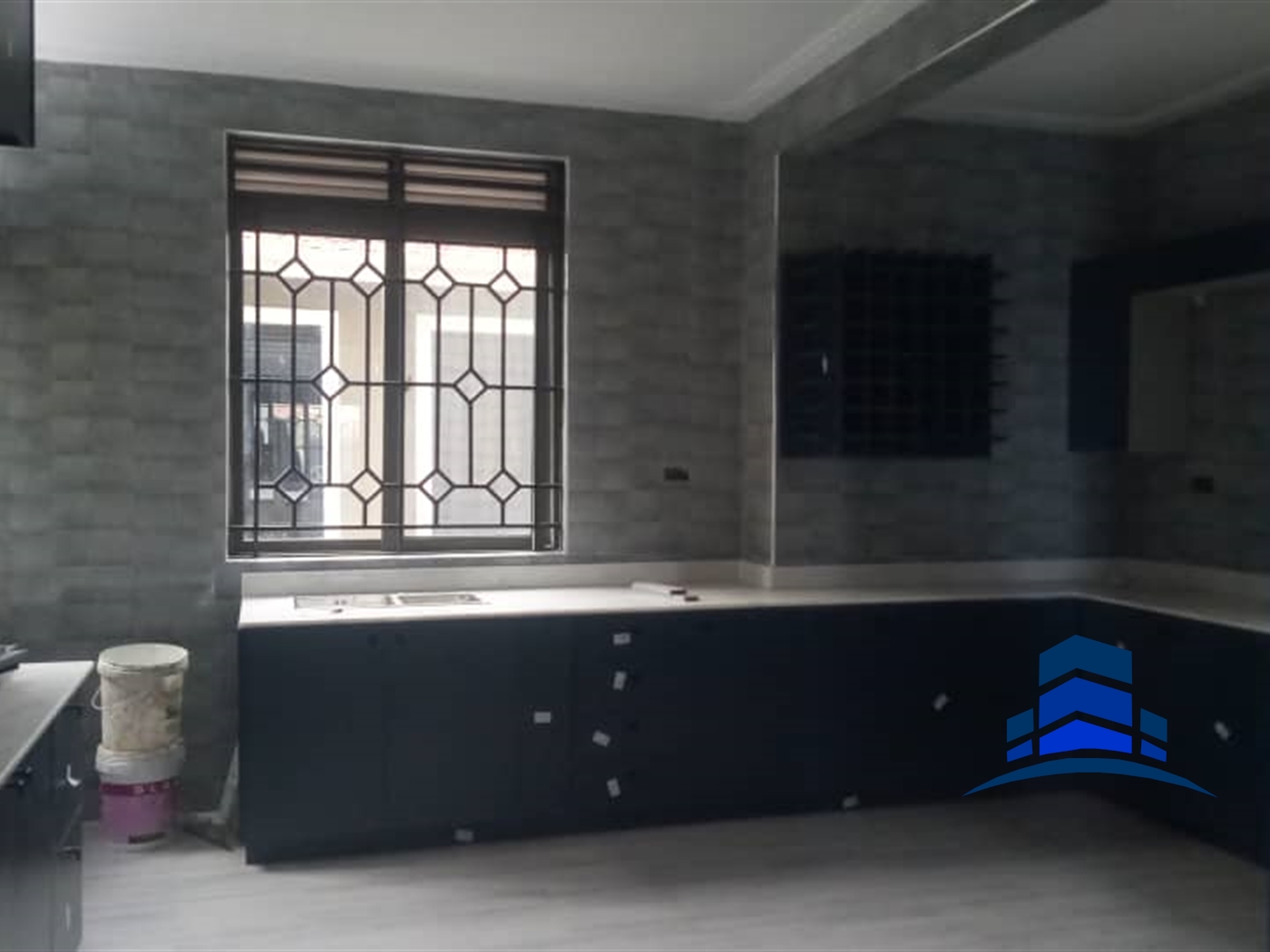 Villa for sale in Munyonyo Kampala