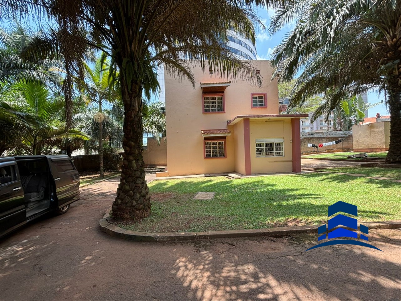 Villa for sale in Kololo Kampala