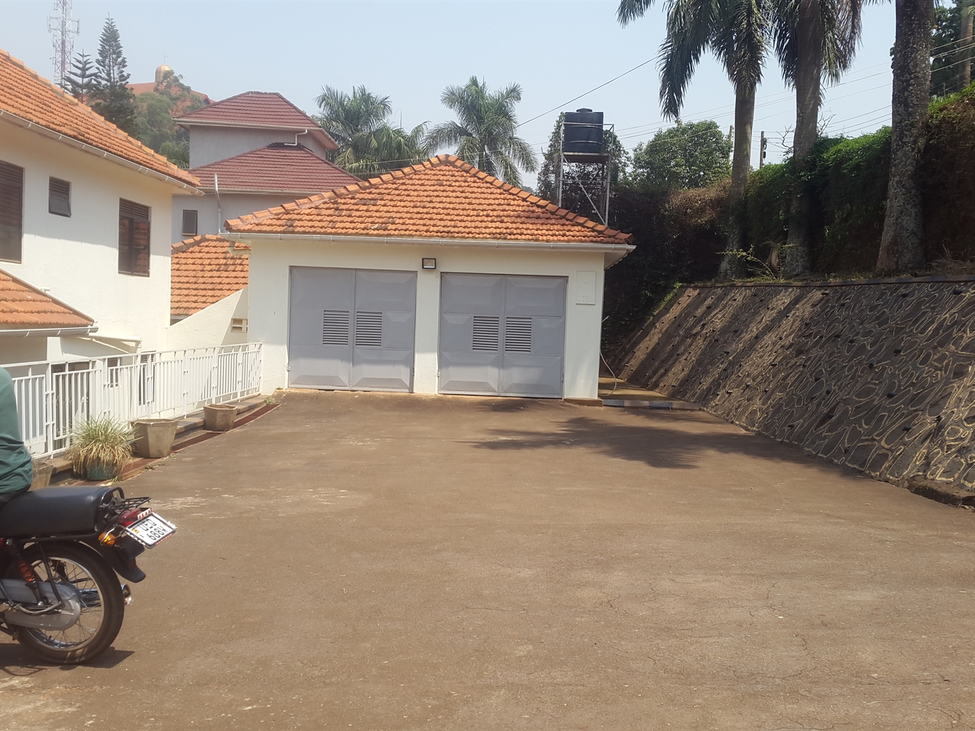 Bungalow for rent in Naguru Kampala