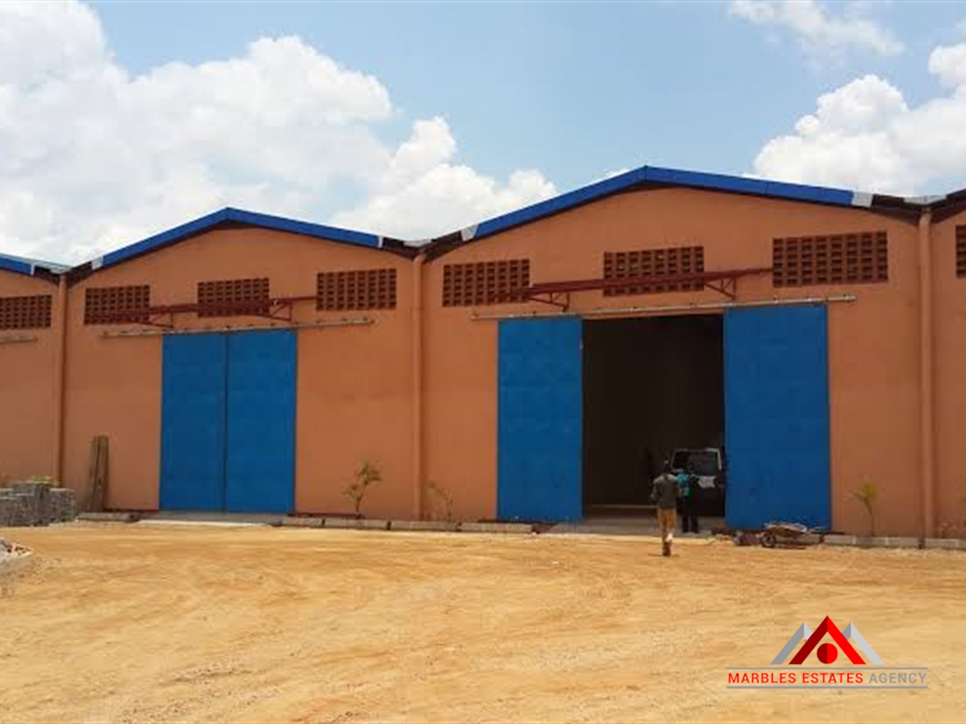 Warehouse for rent in Banda Kampala