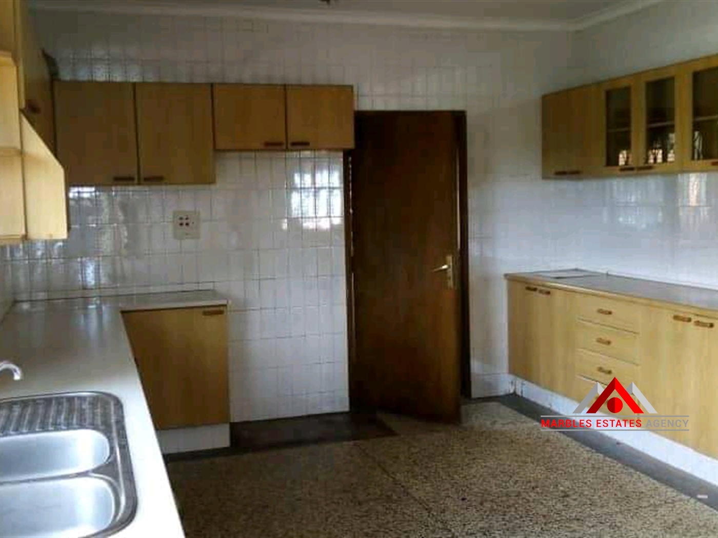 Mansion for rent in Bugolobi Kampala