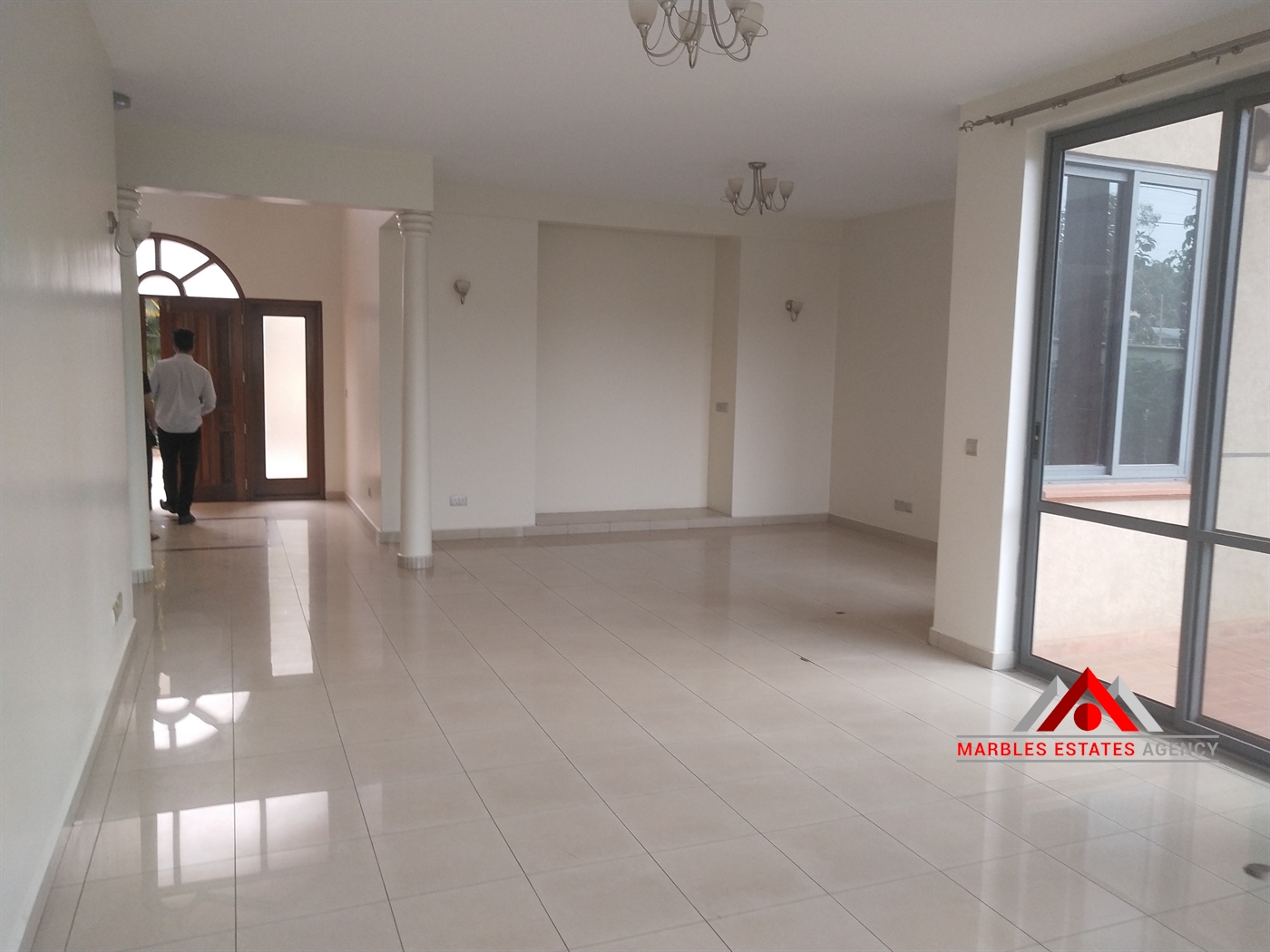 Town House for rent in Kololo Kampala