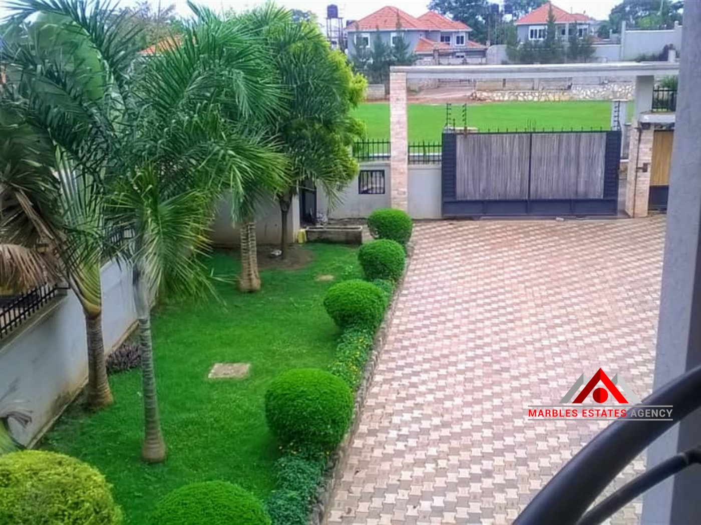 Mansion for rent in Buziga Kampala