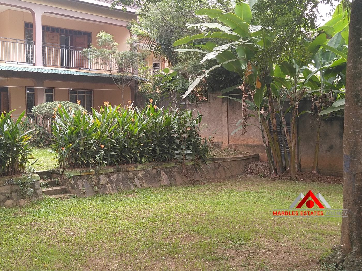 Storeyed house for rent in Bugoloobi Kampala