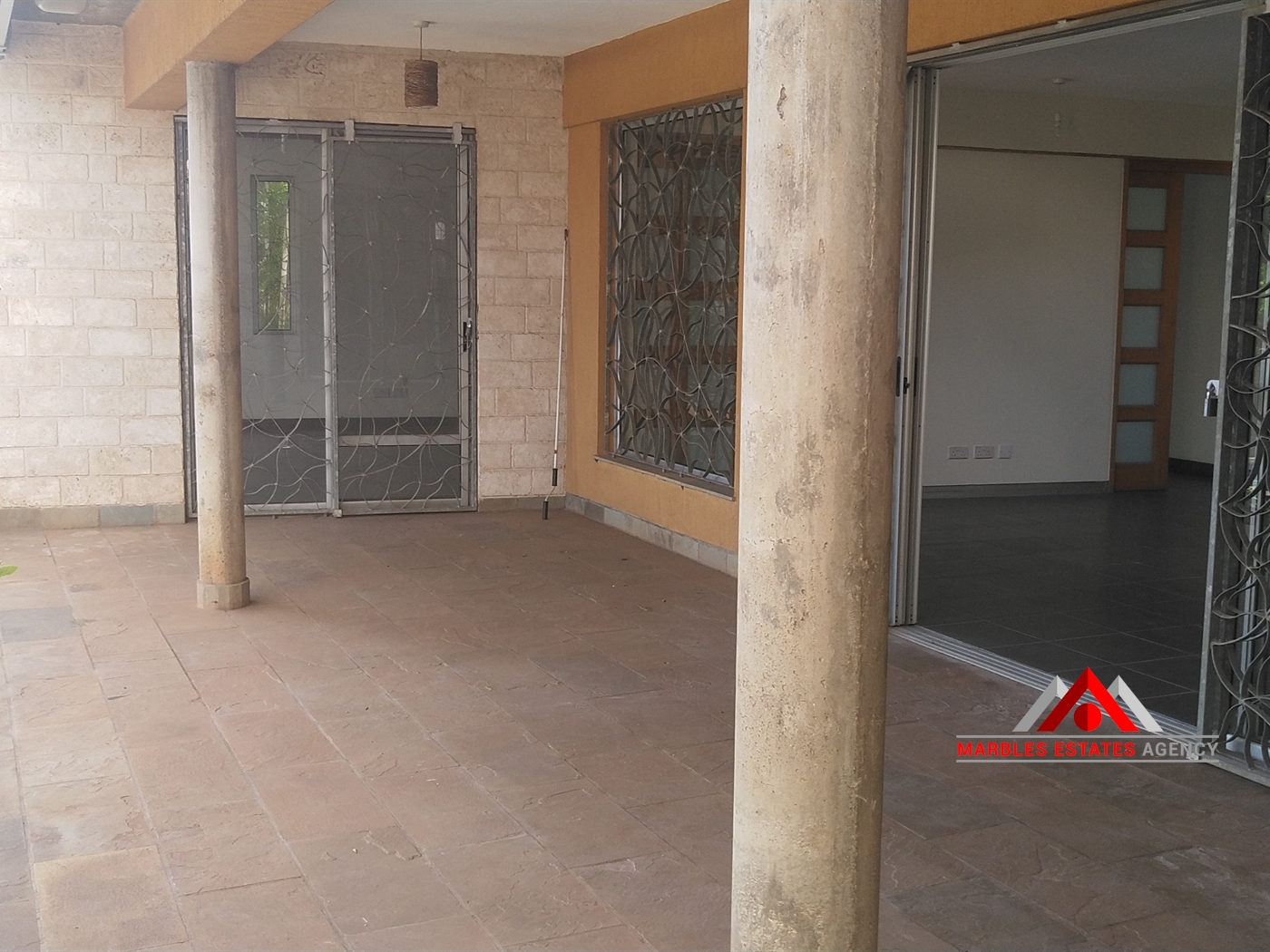 Storeyed house for rent in Bugoloobi Kampala