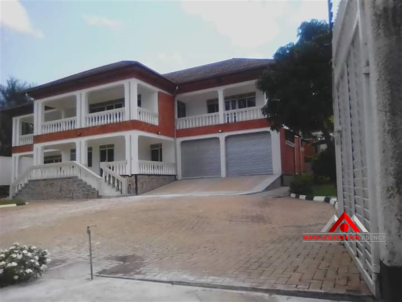 Storeyed house for rent in Munyonyo Kampala