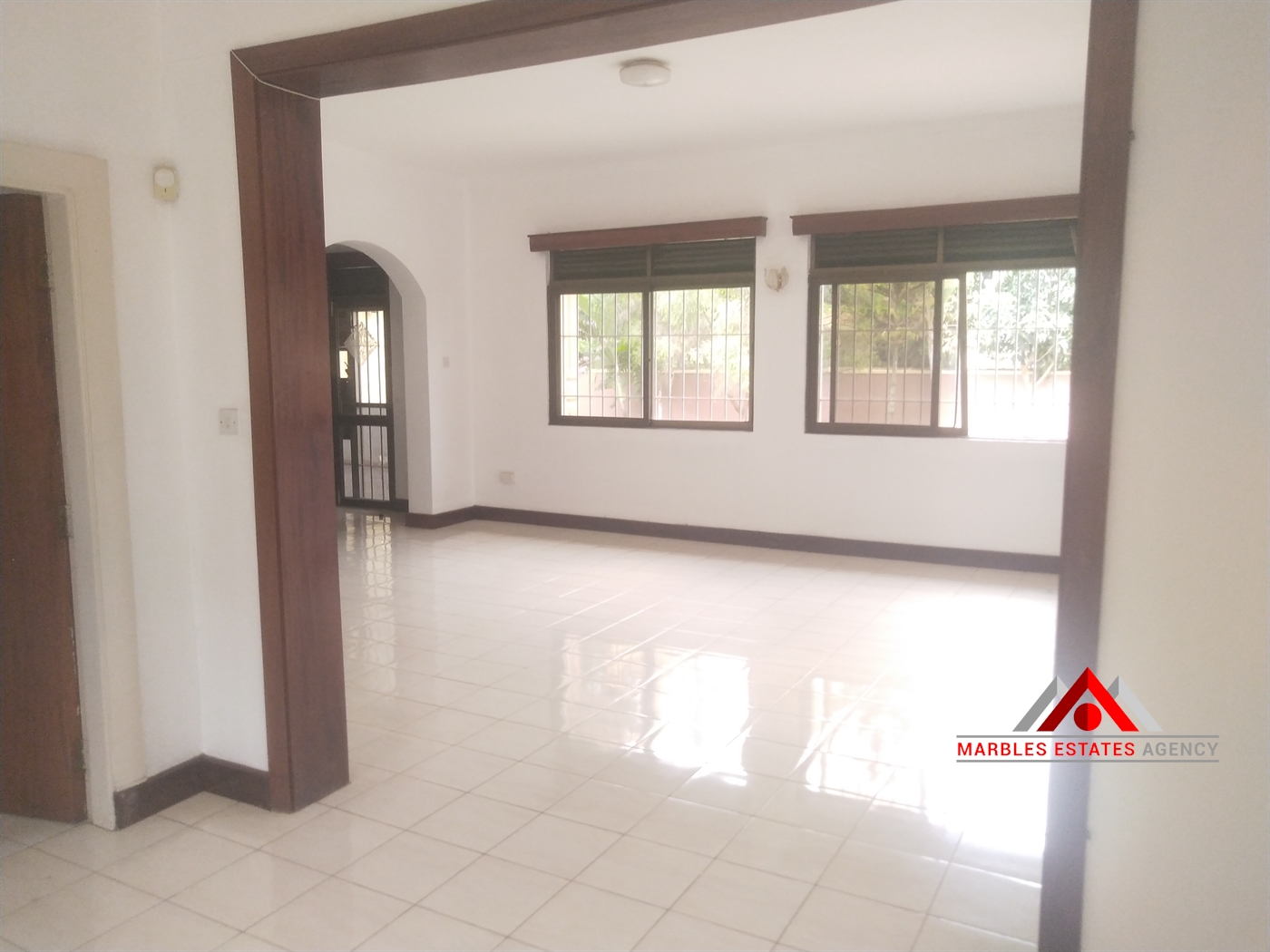 Bungalow for rent in Kololo Kampala