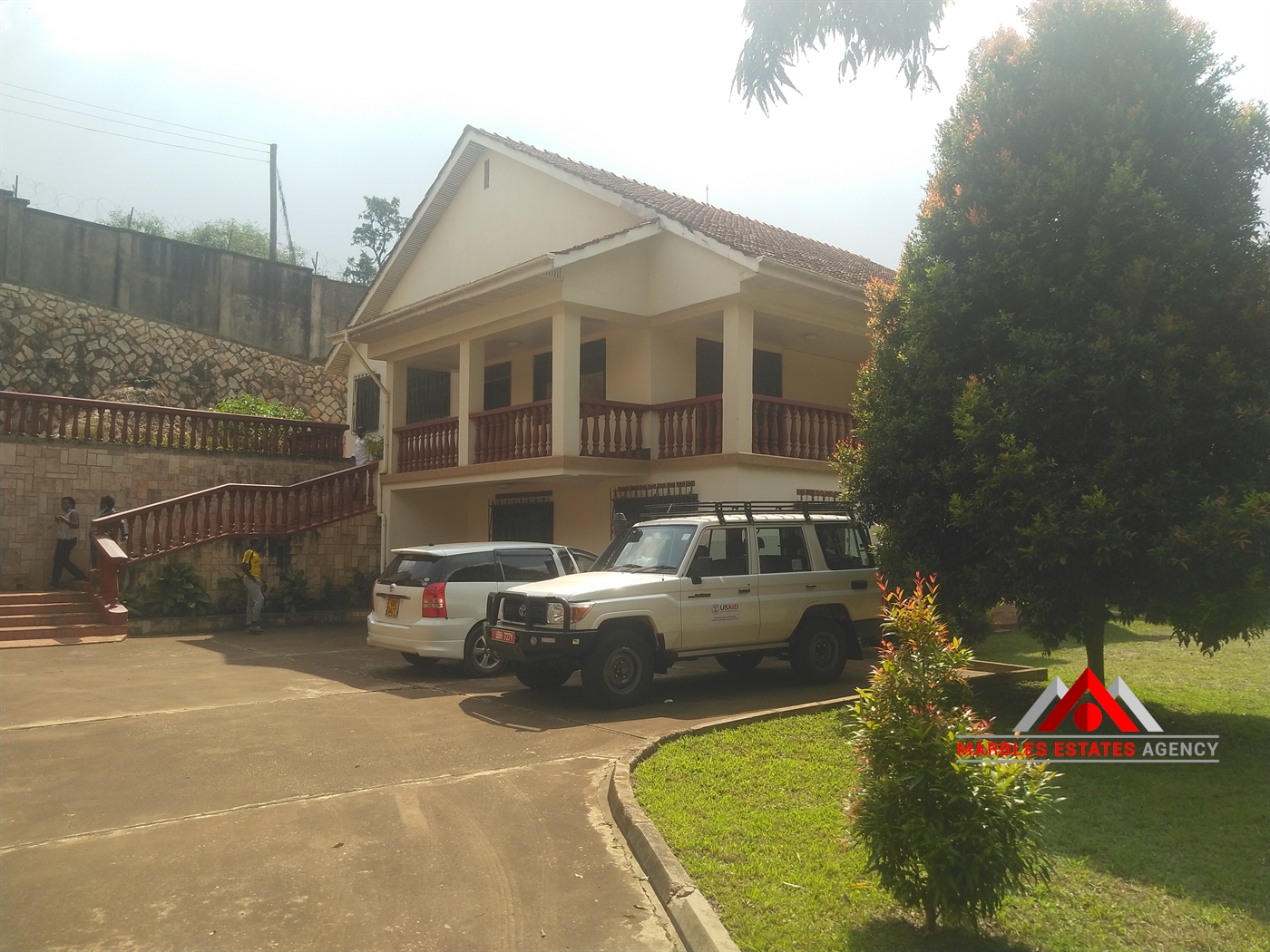 Bungalow for rent in Kololo Kampala