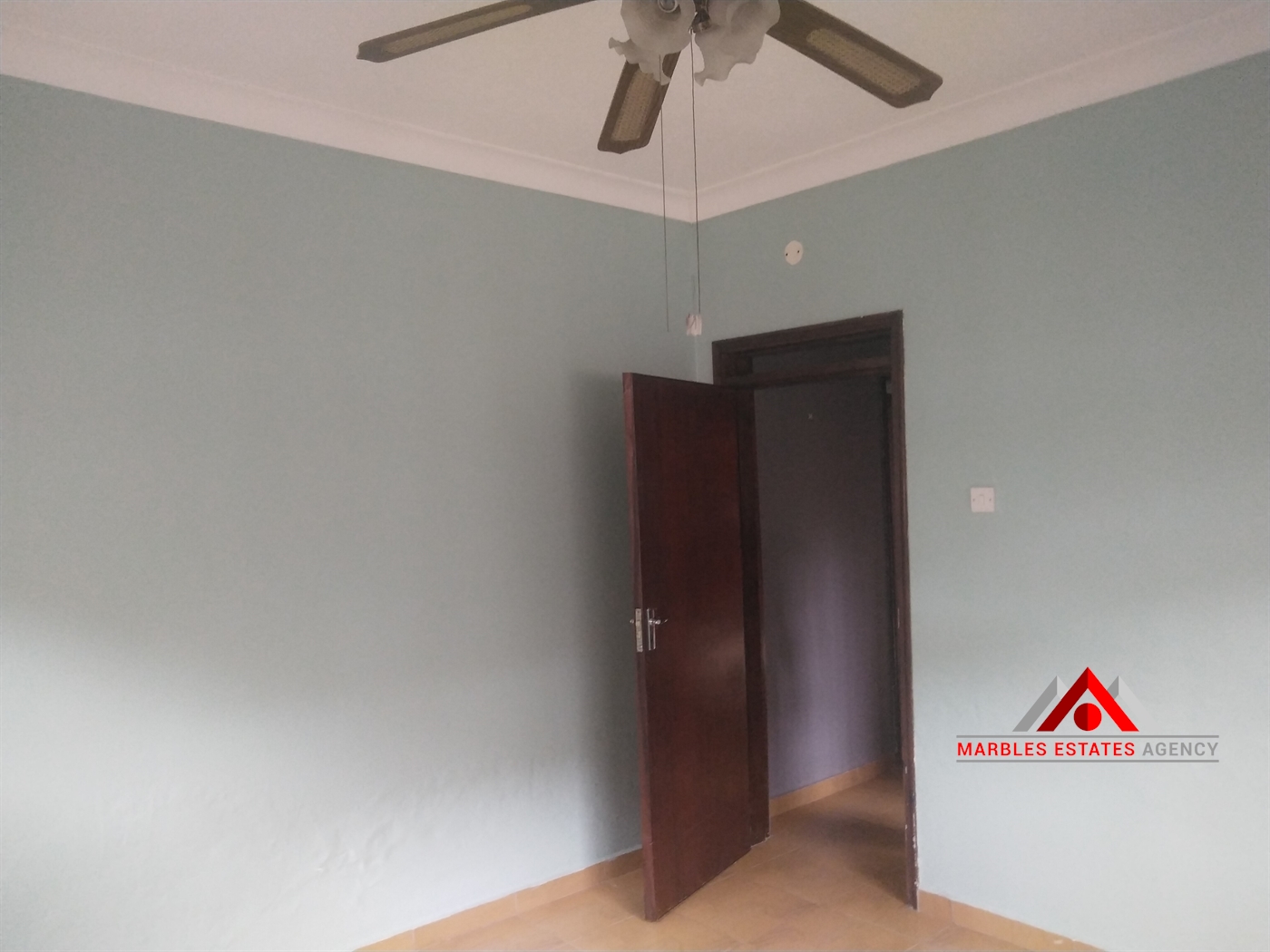 Bungalow for rent in Kololo Kampala