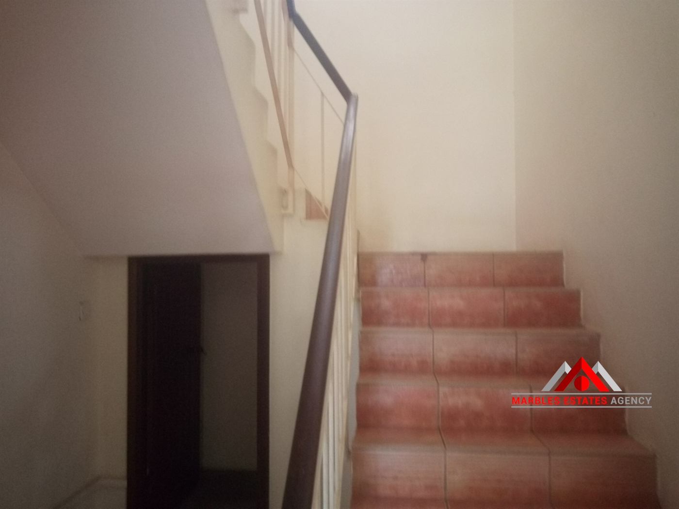 Storeyed house for rent in Bugoloobi Kampala