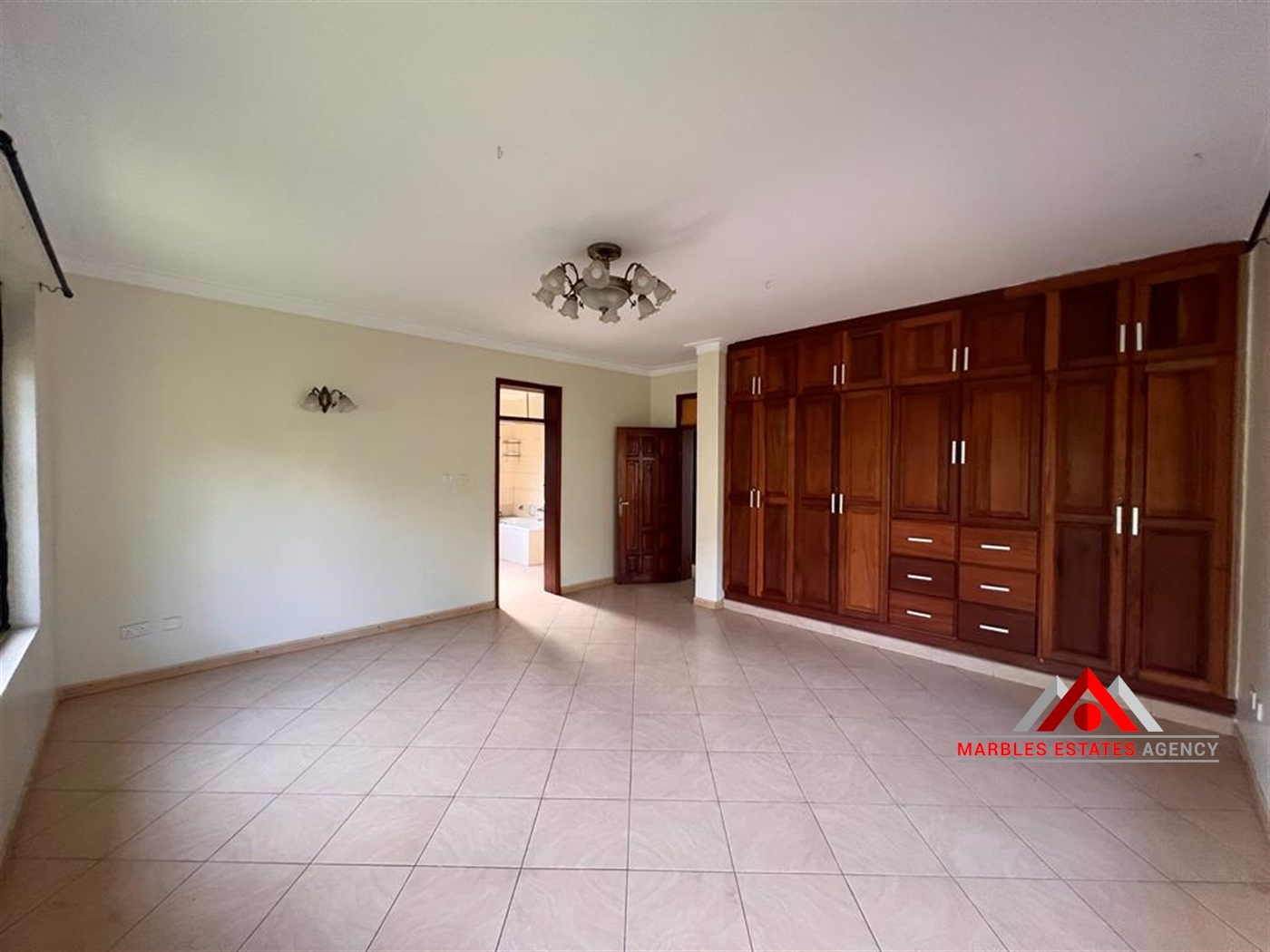 Storeyed house for rent in Kololo Kampala