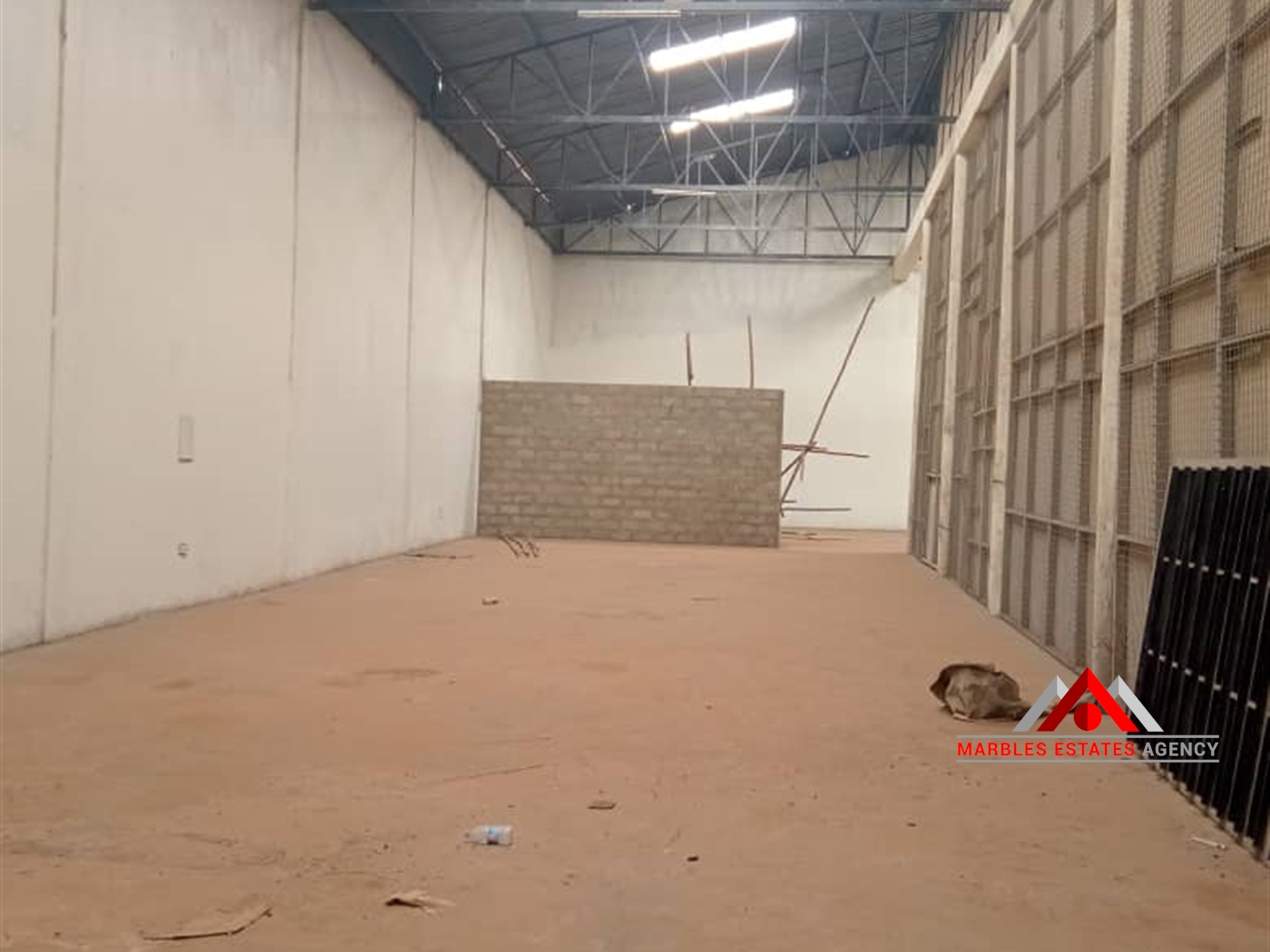 Warehouse for rent in Sixthstreet Kampala