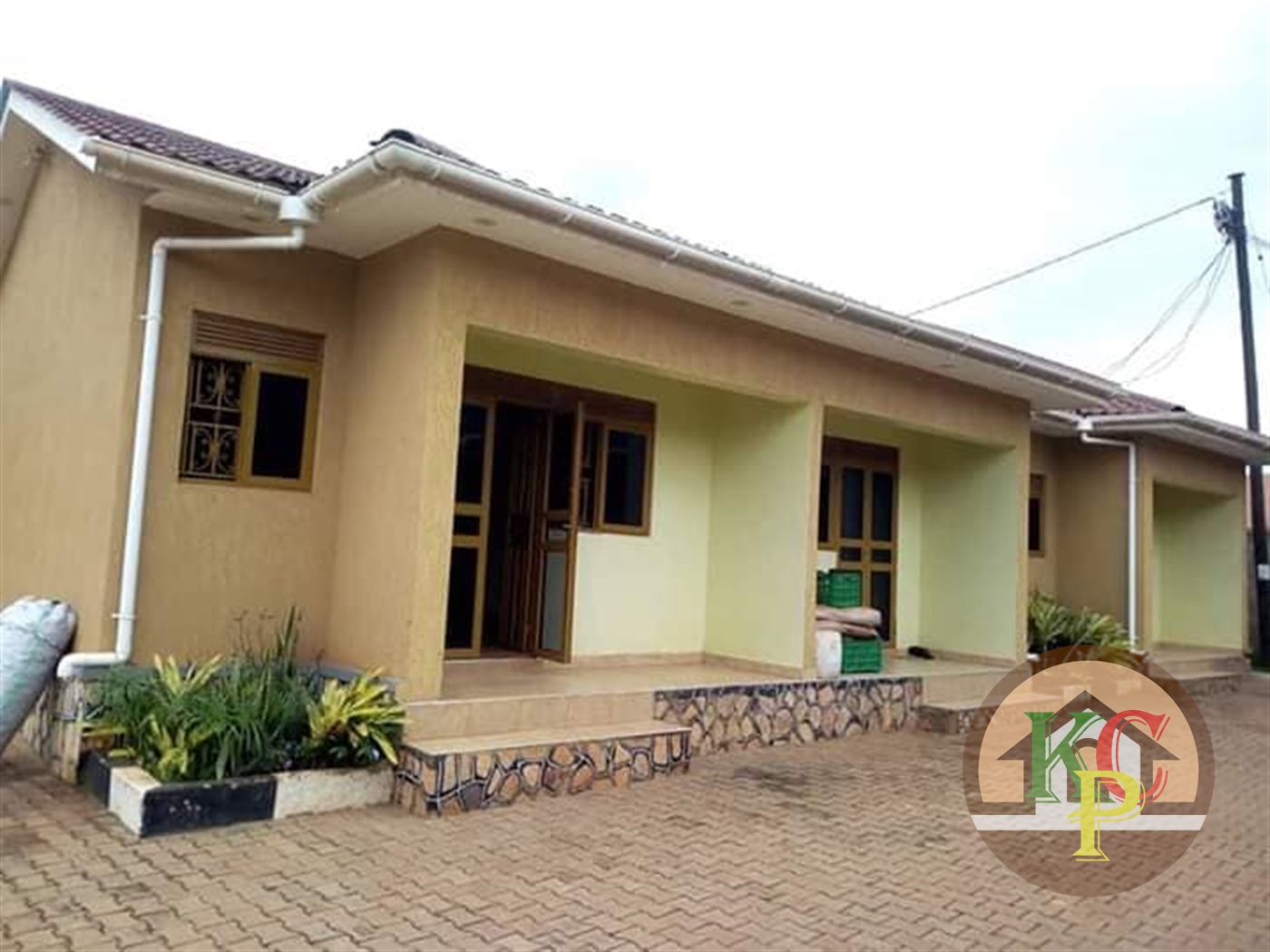 Town House for rent in Najjera Kampala