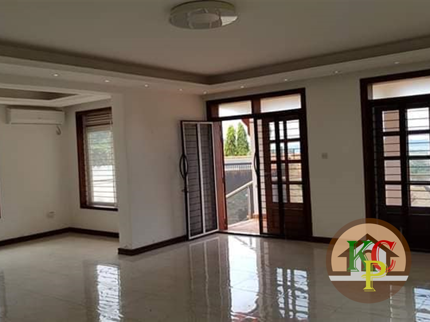 Mansion for rent in Muyenga Kampala