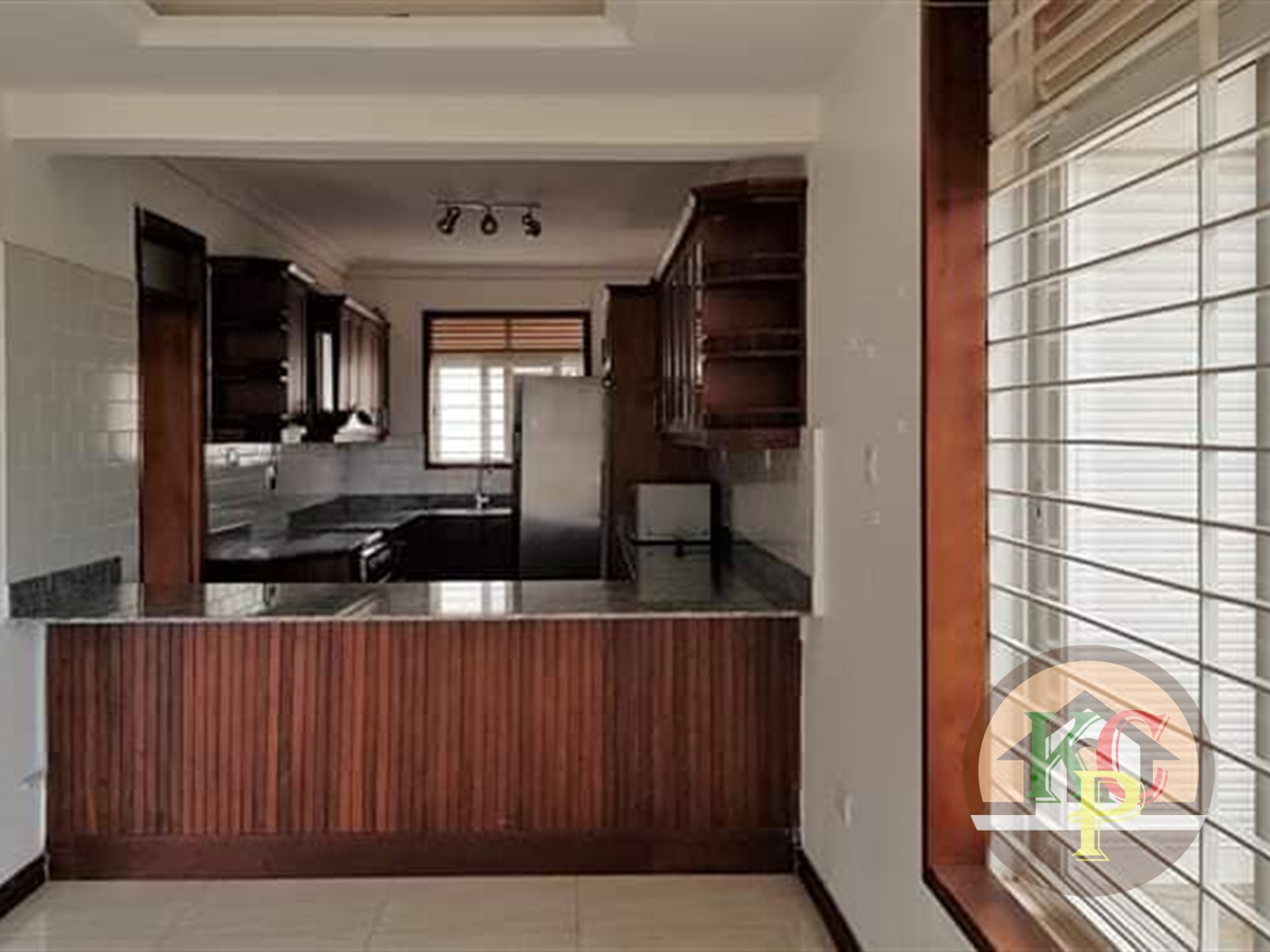 Mansion for rent in Muyenga Kampala