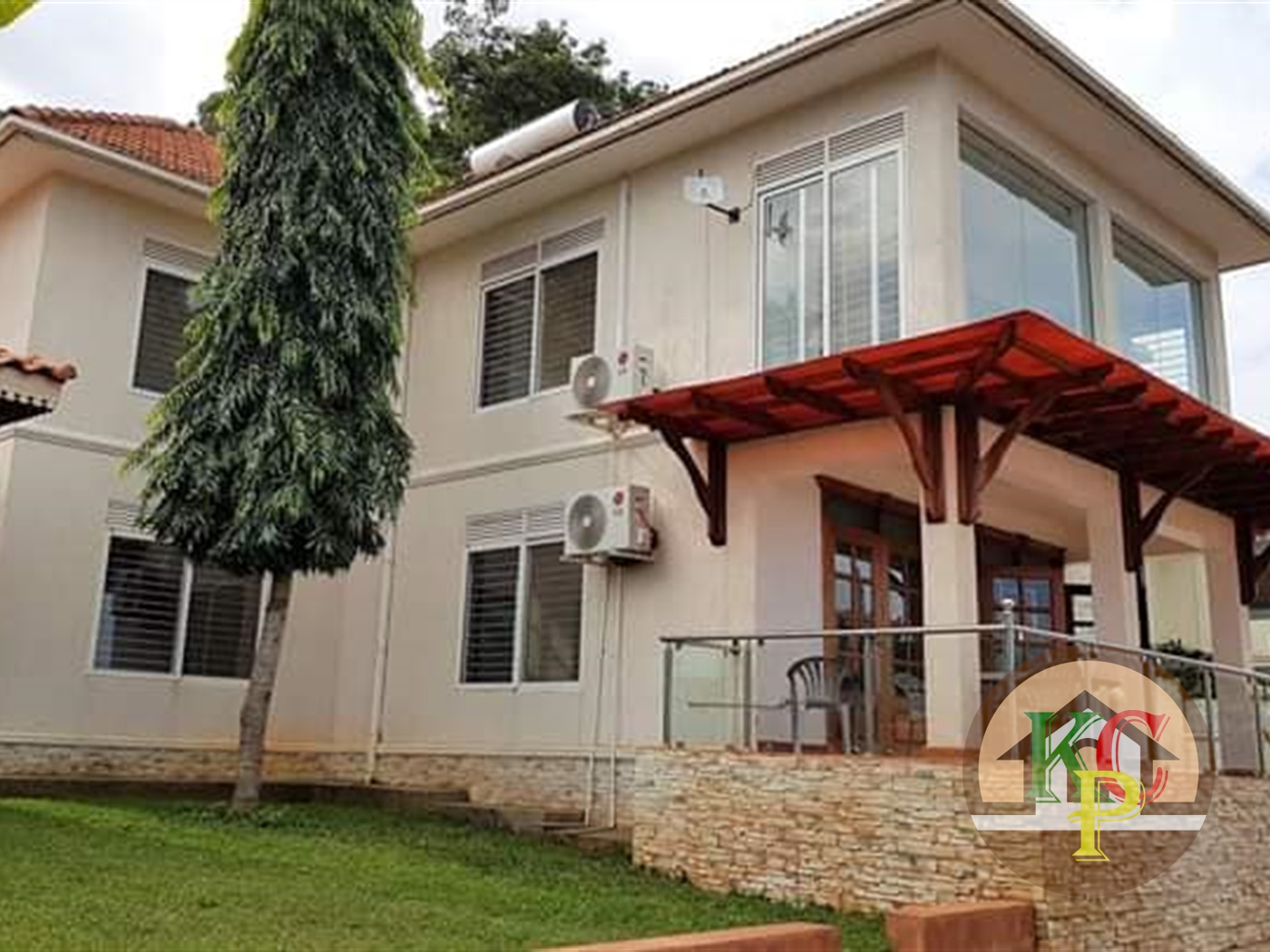 Mansion for rent in Muyenga Kampala