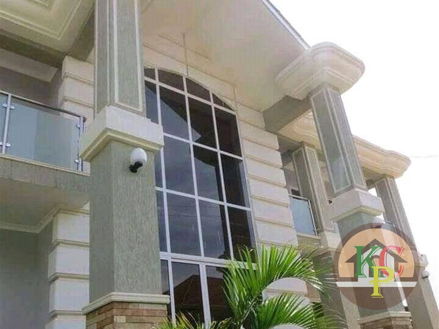 Villa for sale in Munyonyo Kampala