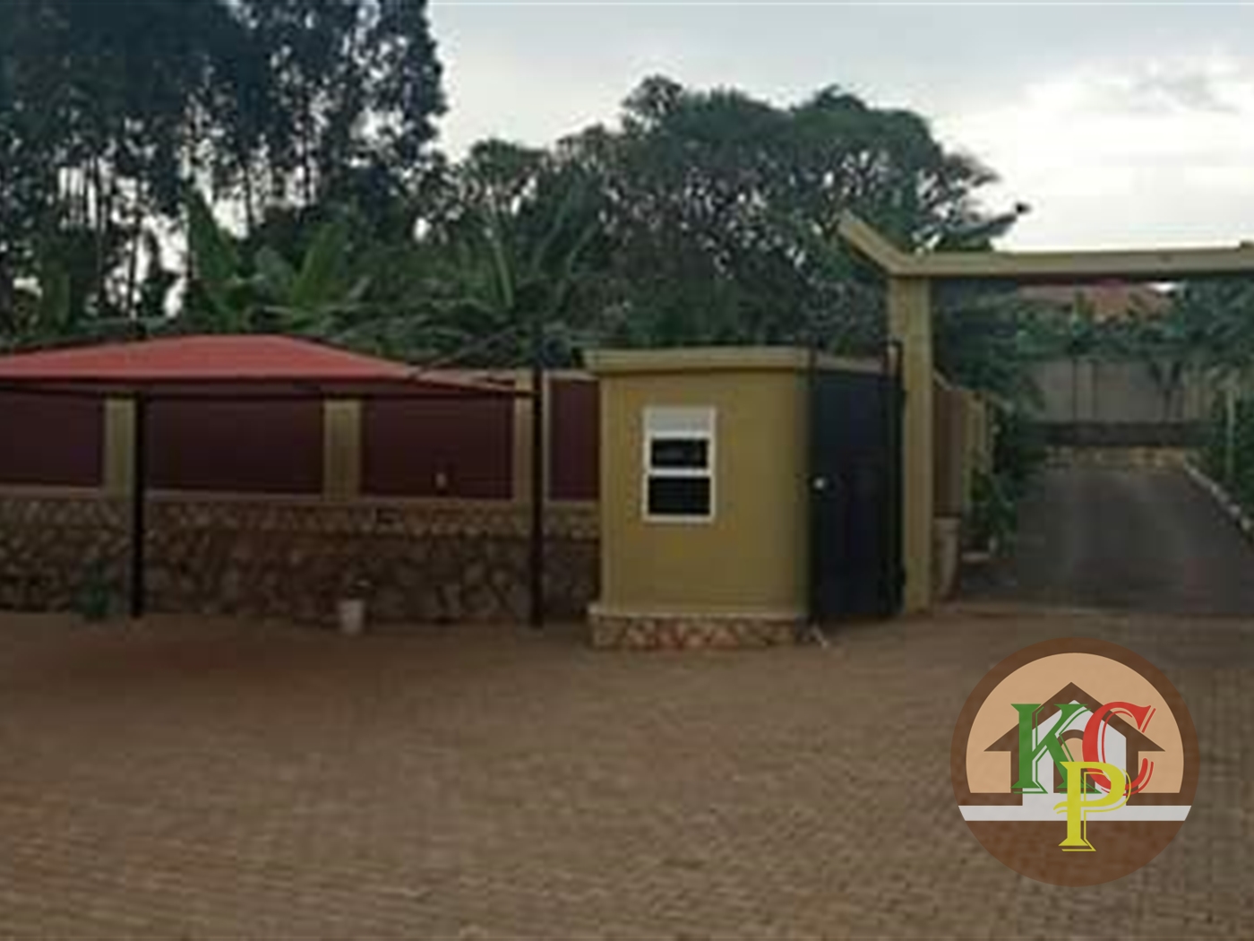 Bungalow for sale in Kira Wakiso