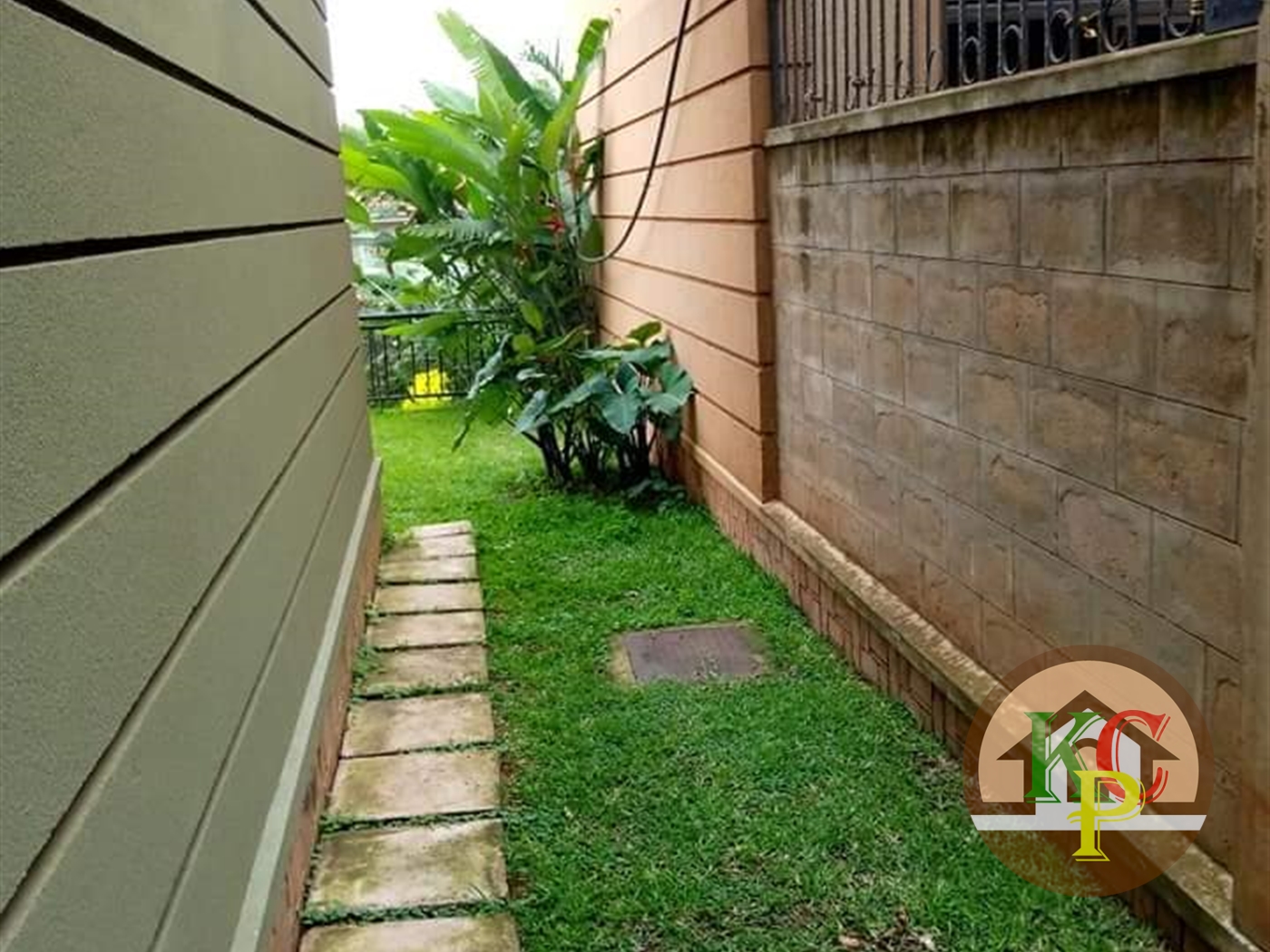 Villa for rent in Muyenga Kampala