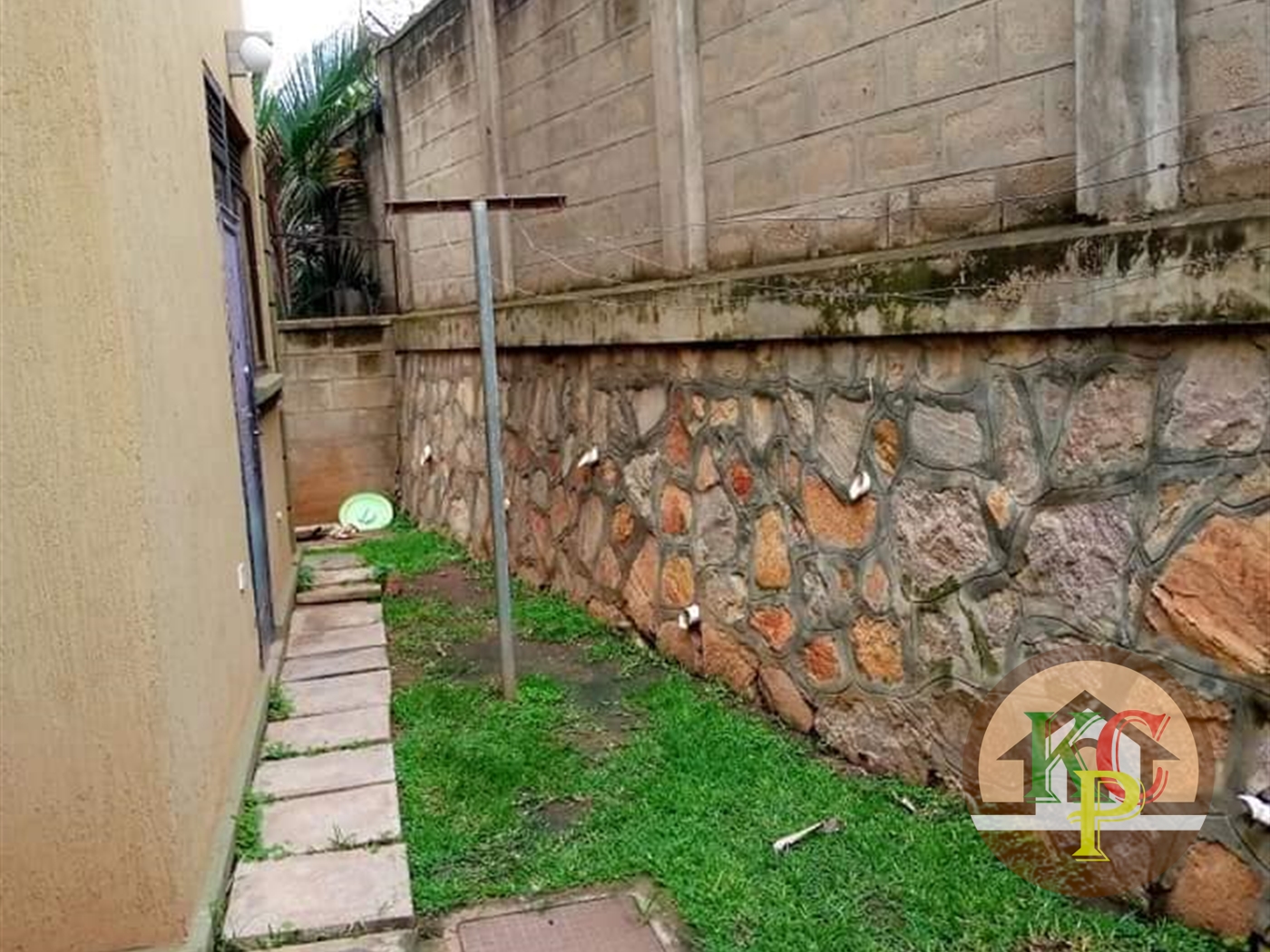 Villa for rent in Muyenga Kampala